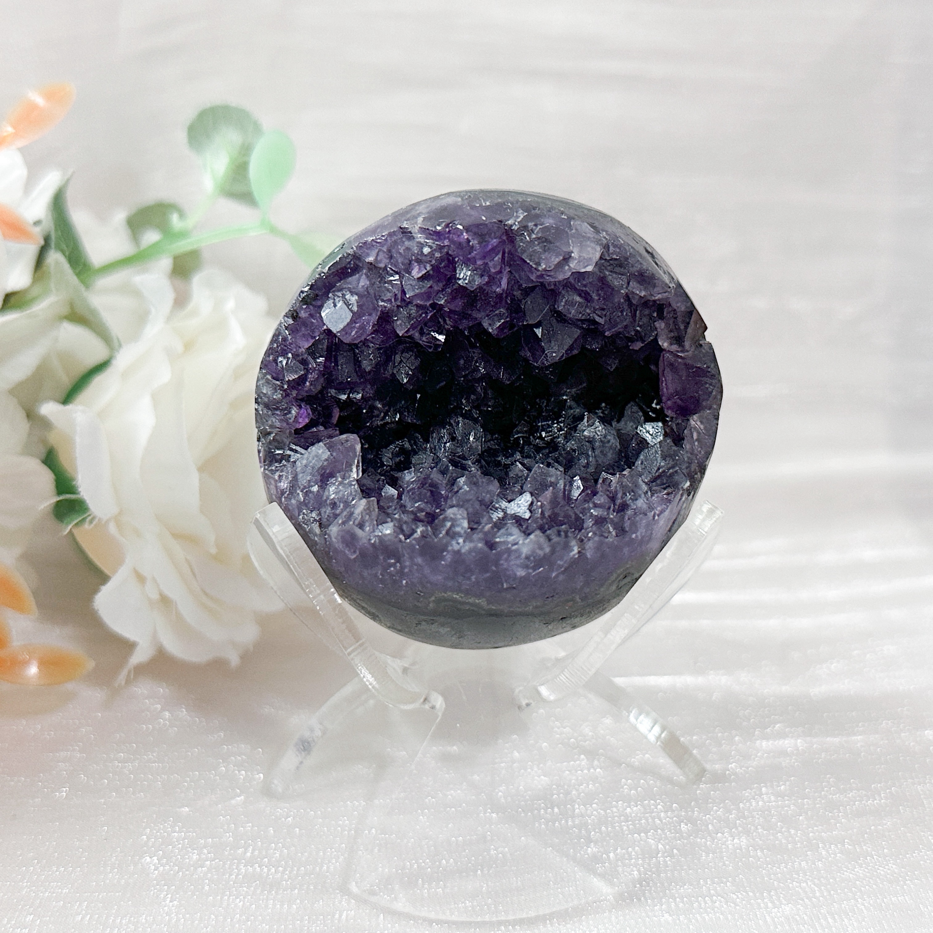 Amethyst Raw Sphere w Sphere Stand