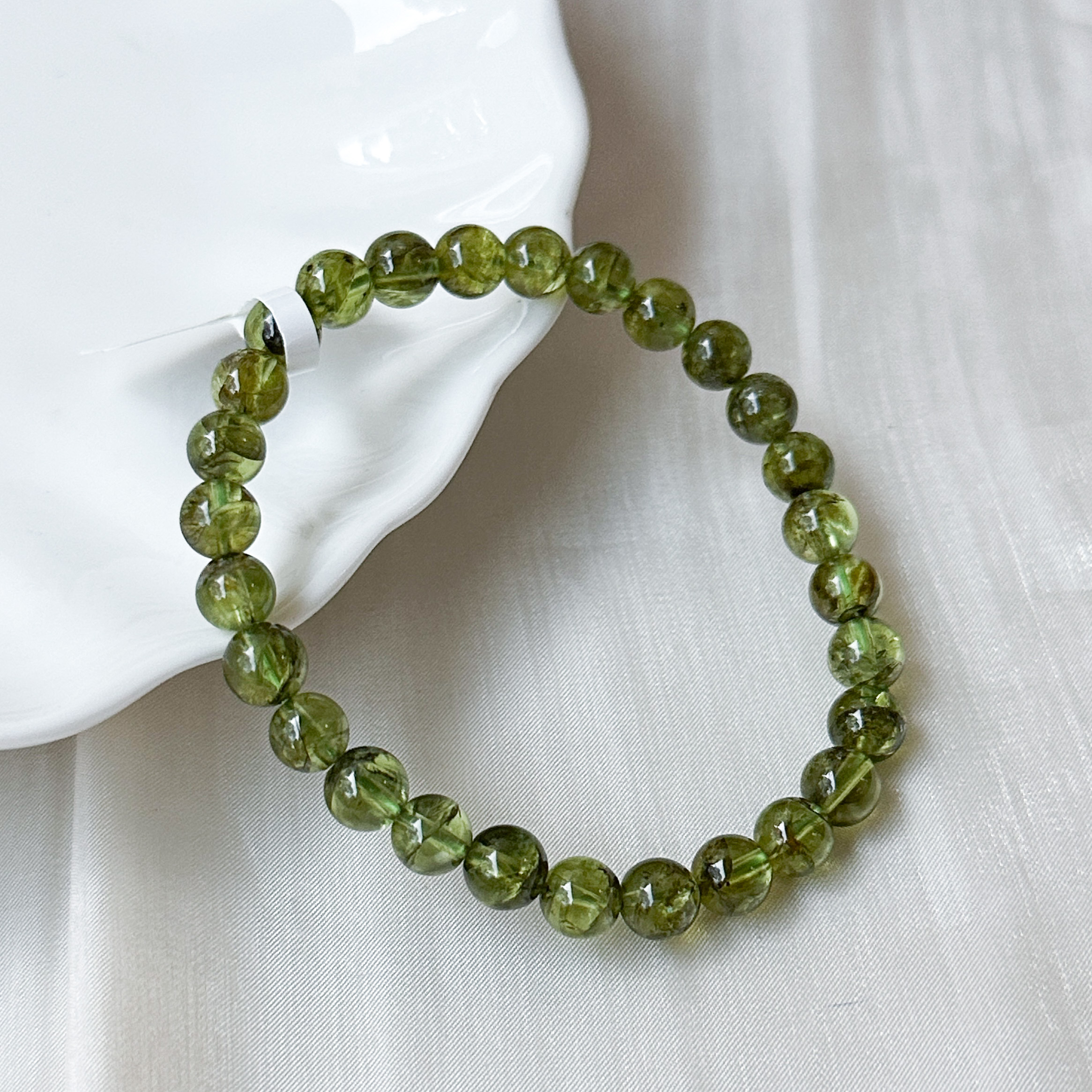 Peridot 6+mm AA+ Bracelet