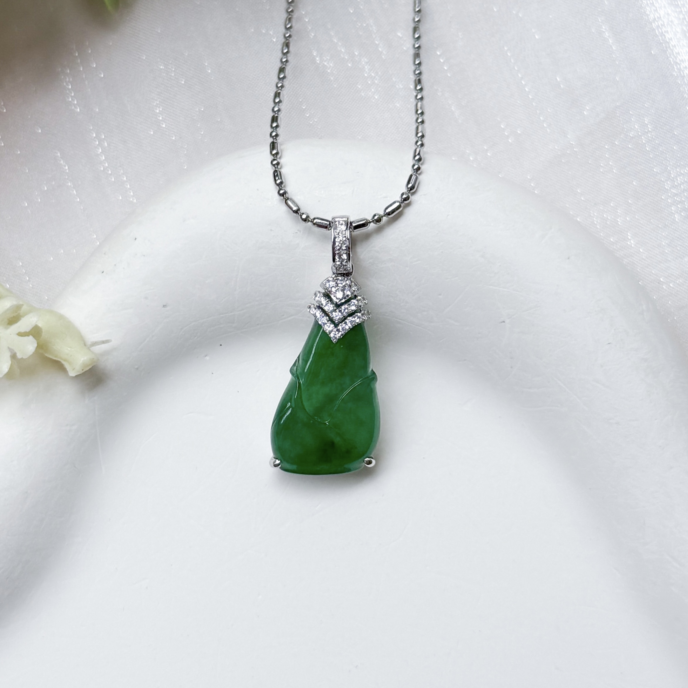 Grade A Fei Cui Jade Bamboo Shoot Pendant - 18K WG / Dia