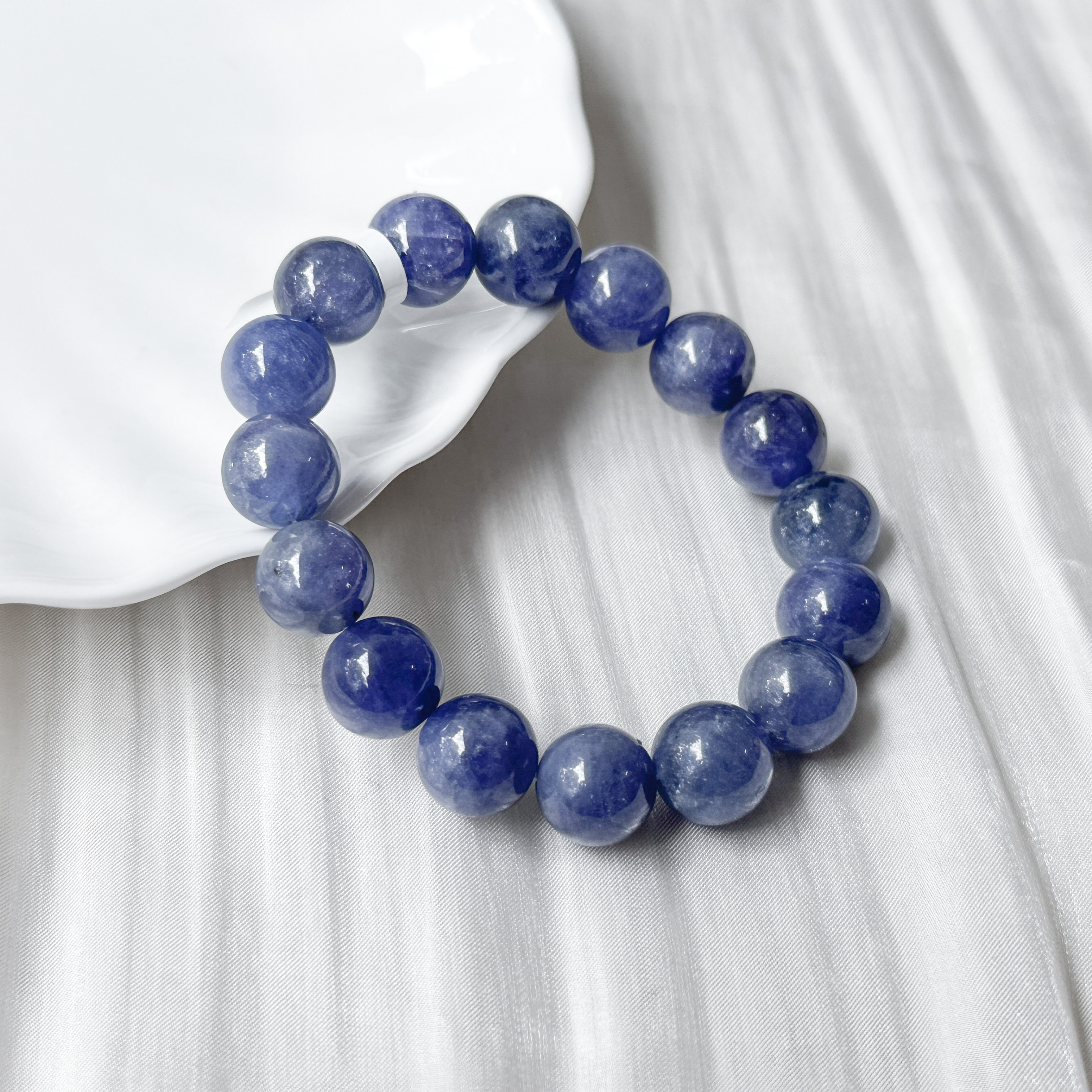 Tanzanite 12mm AAA+ Bracelet