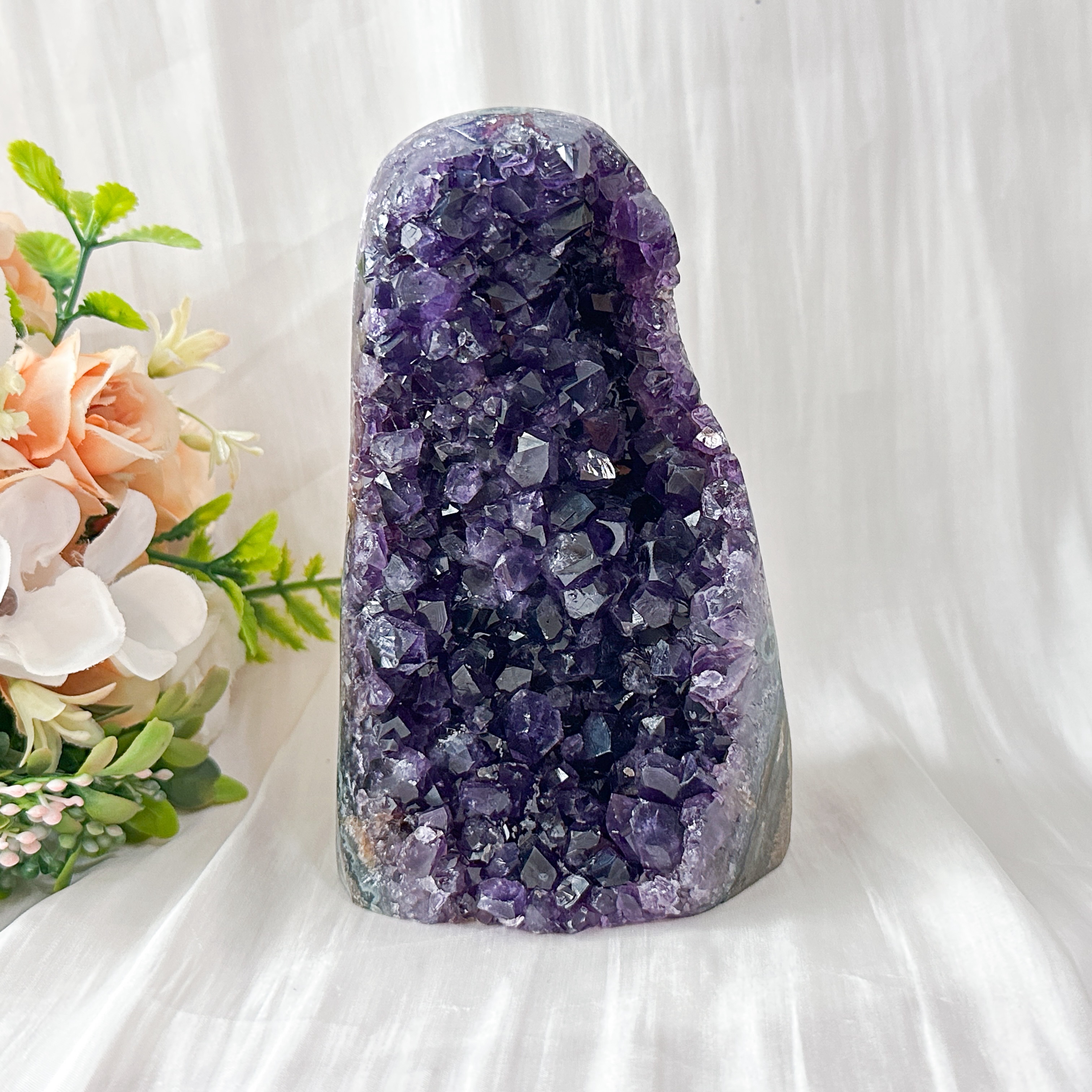 Amethyst Geode - 136mm