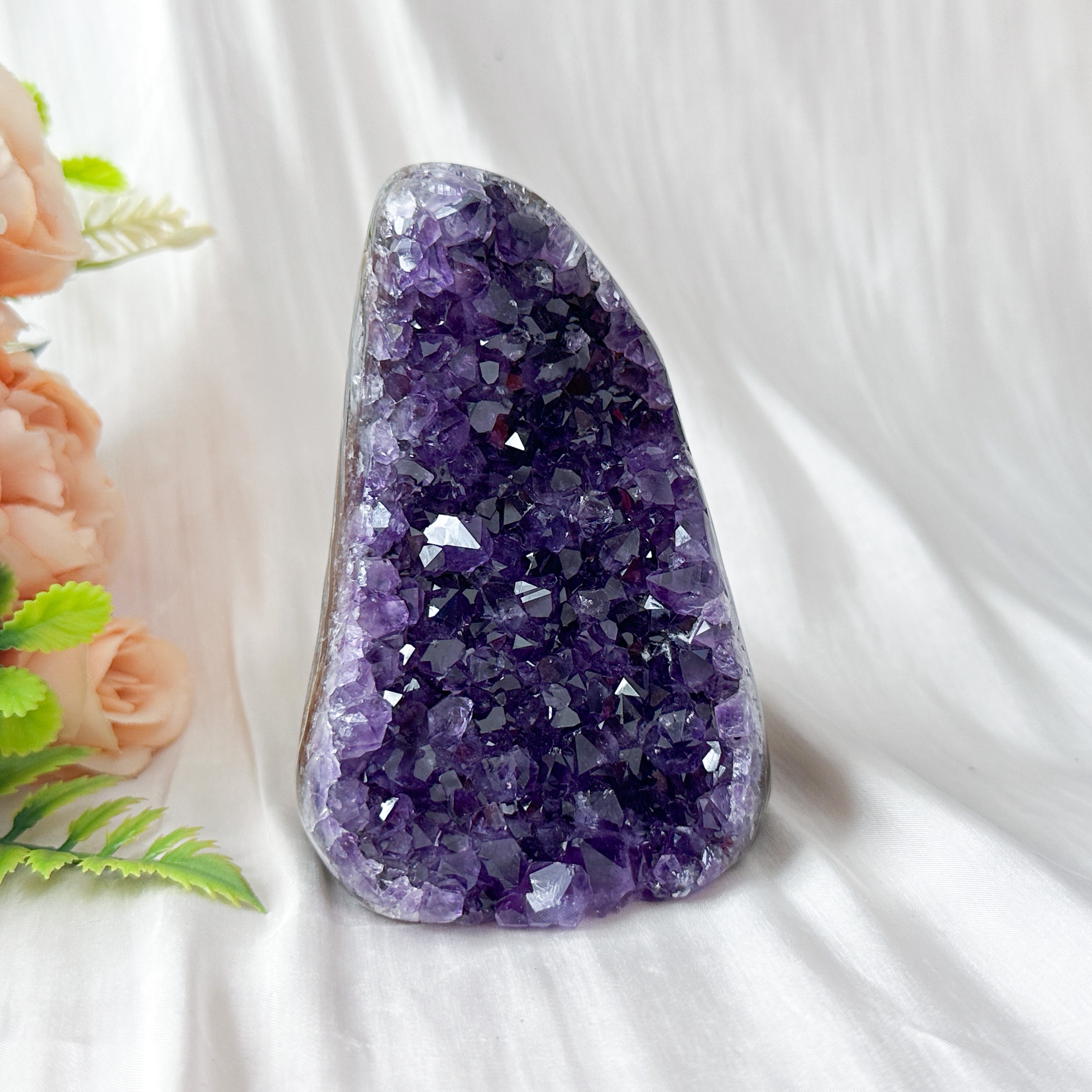 Amethyst Geode - 97mm