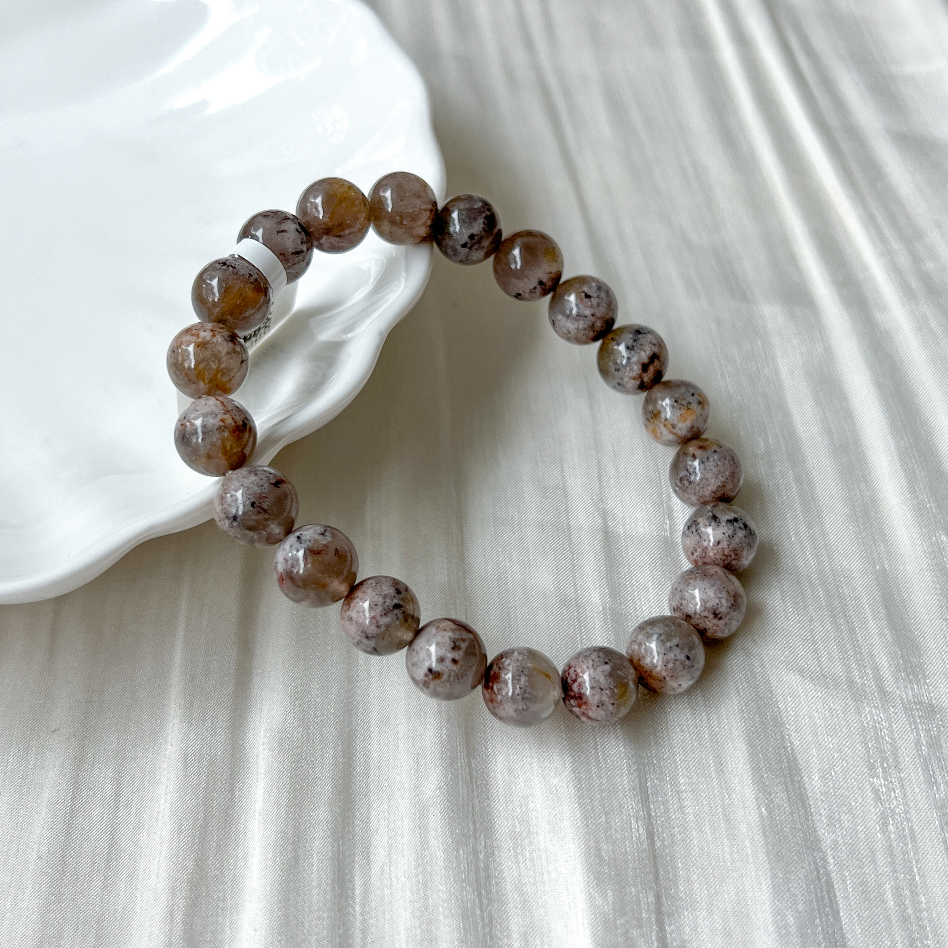White Auralite 9-10 Bracelet