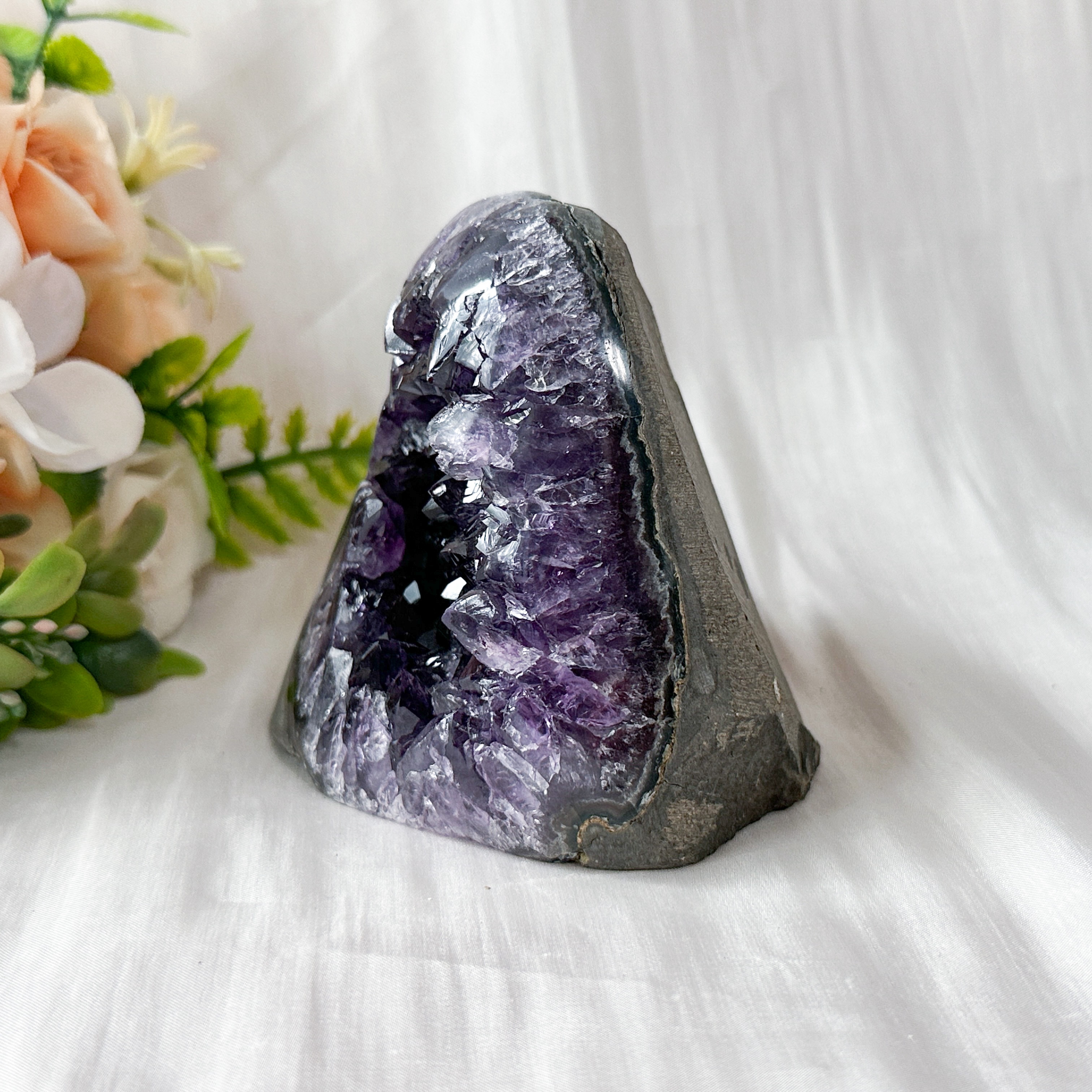Amethyst Geode - 82mm