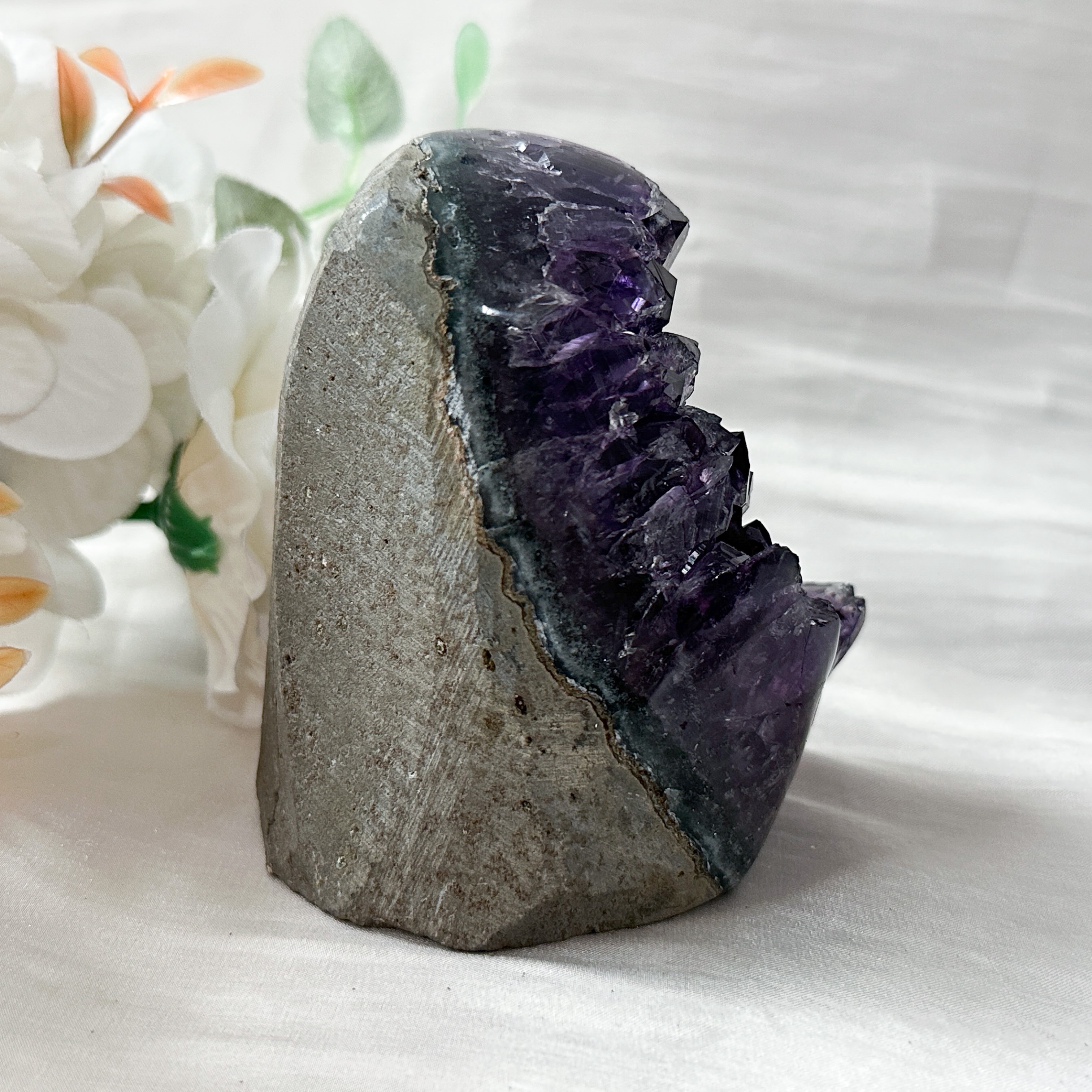 Amethyst Geode - 83mm