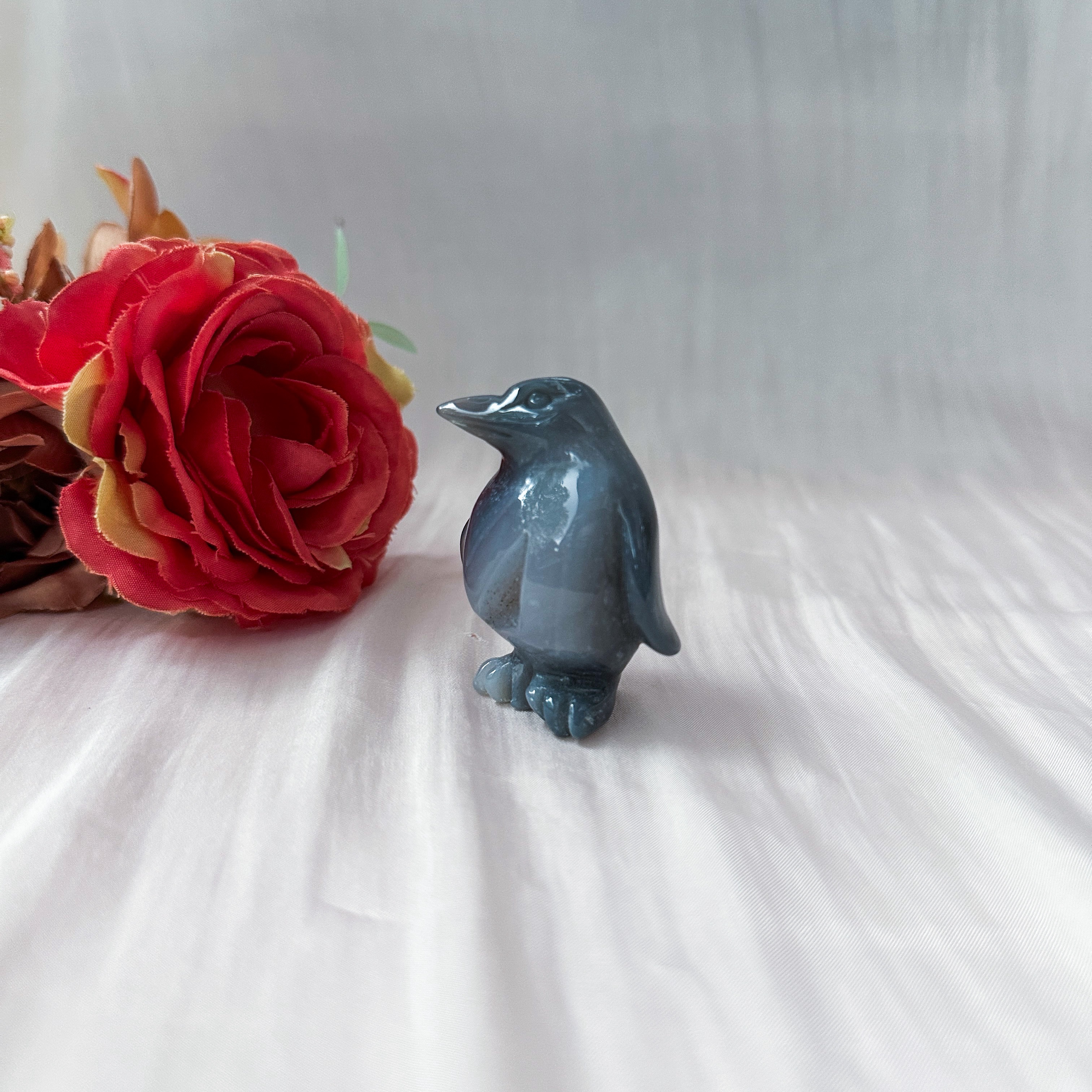 Druzy Agate Penguin (42.5mm)