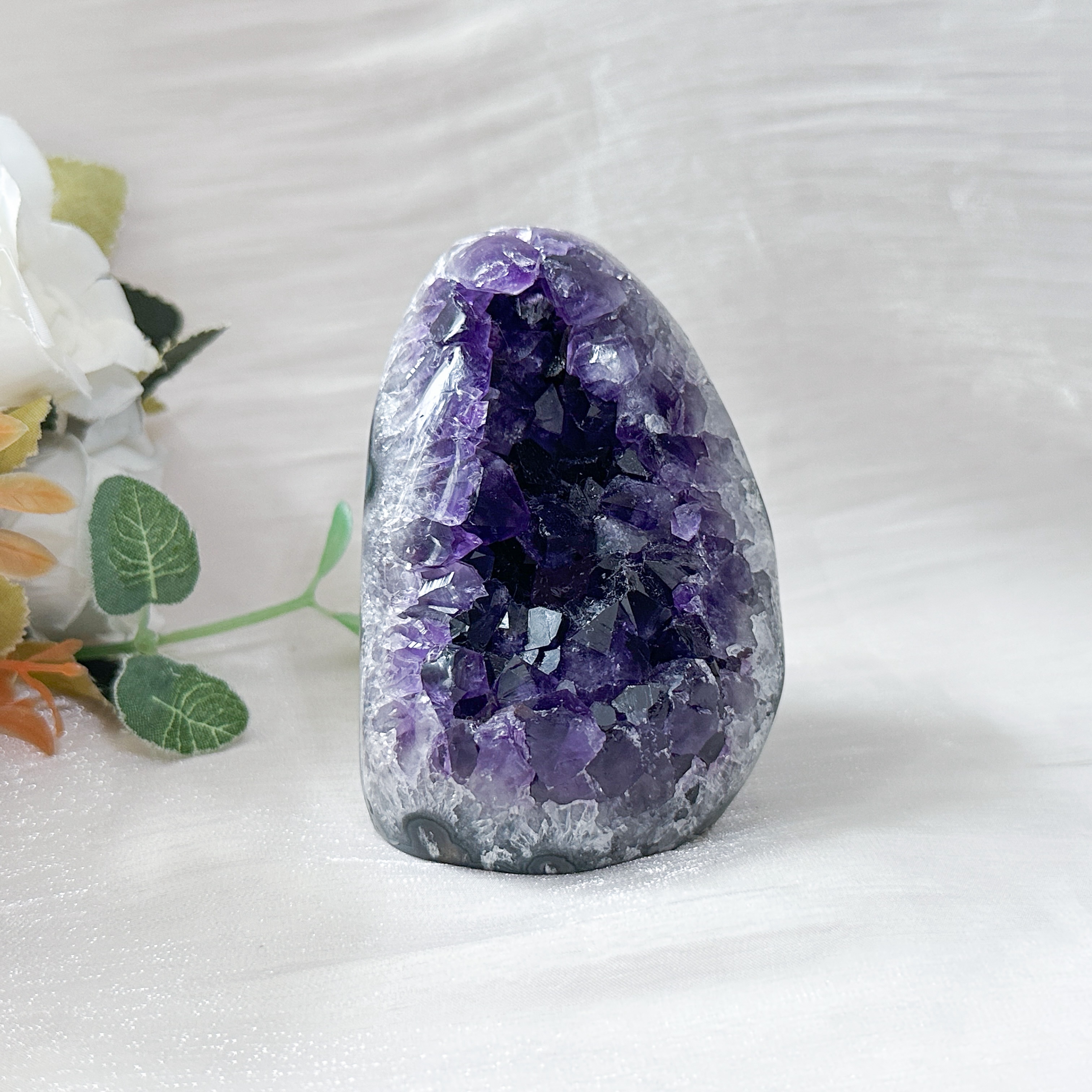 Amethyst Geode - 85mm