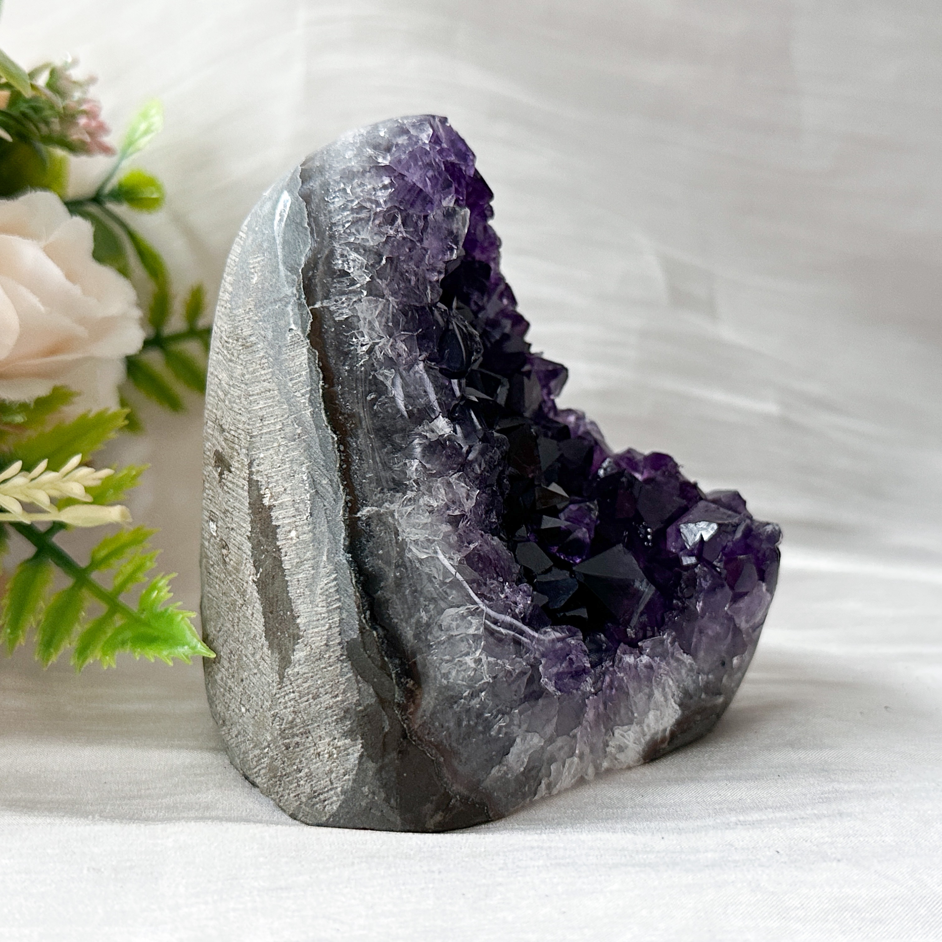 Amethyst Geode - 88mm