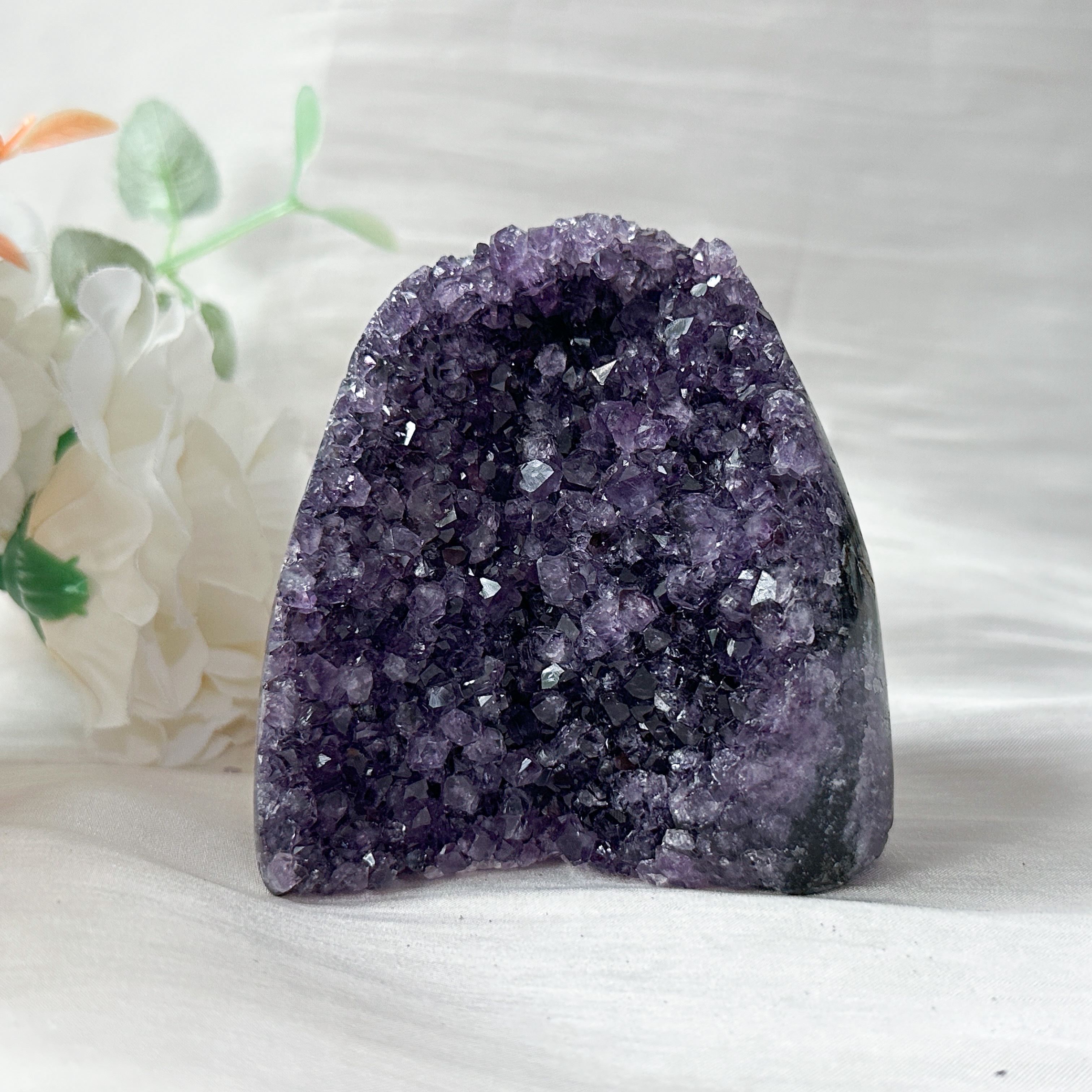 Amethyst Geode - 74mm