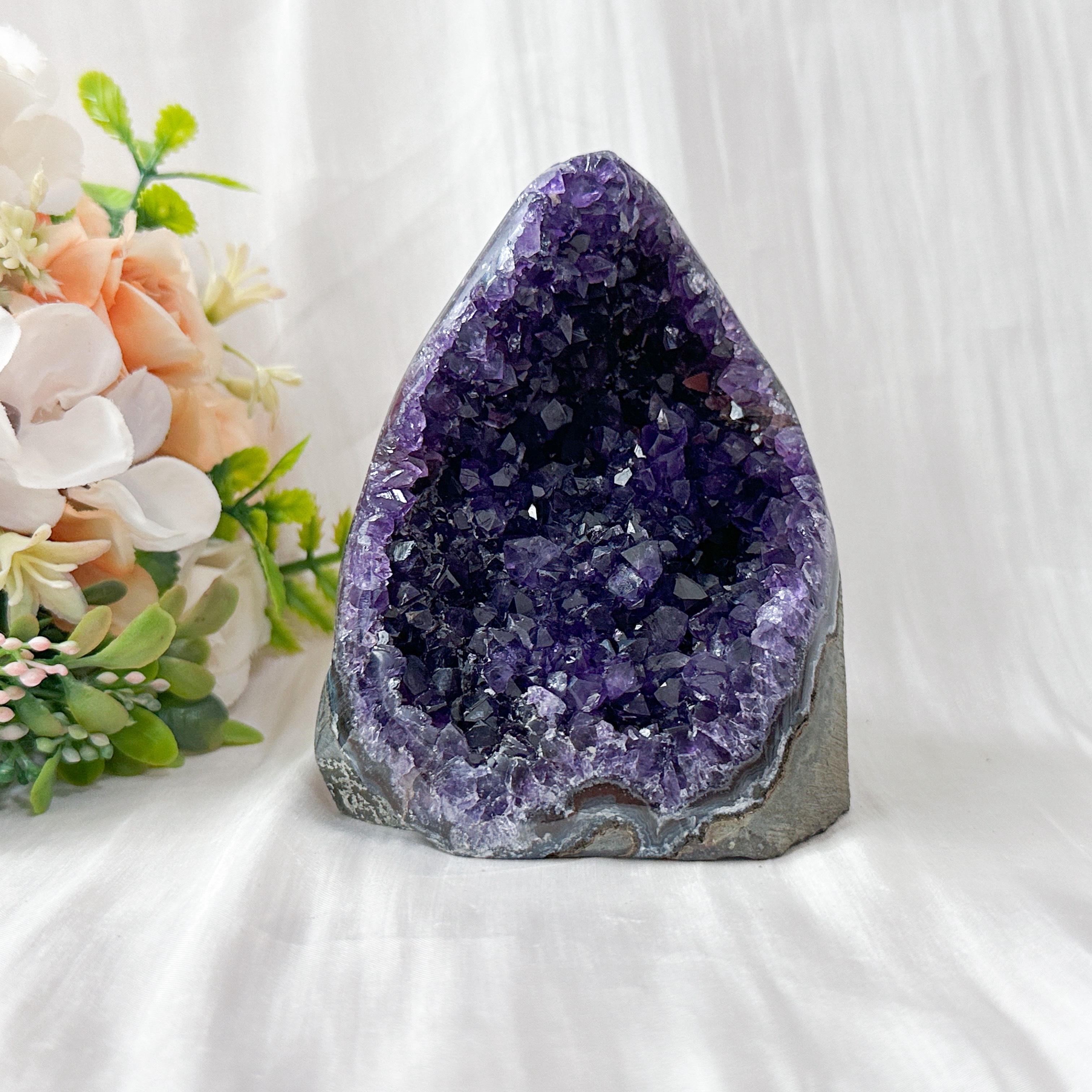 Amethyst Geode - 102mm