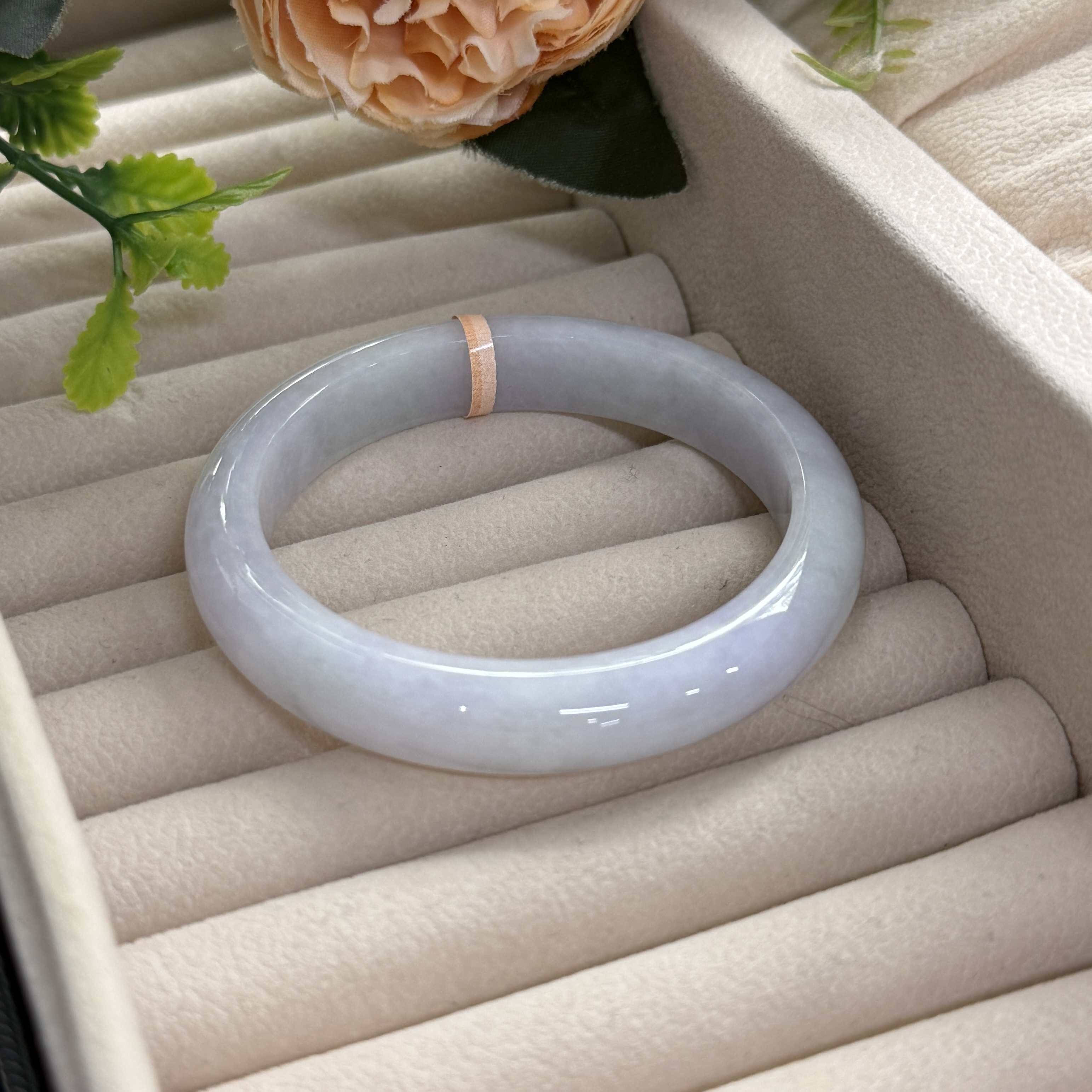 Grade A Frosty Piao Hua Jade Yuan Tiao Bangle - S54/23g