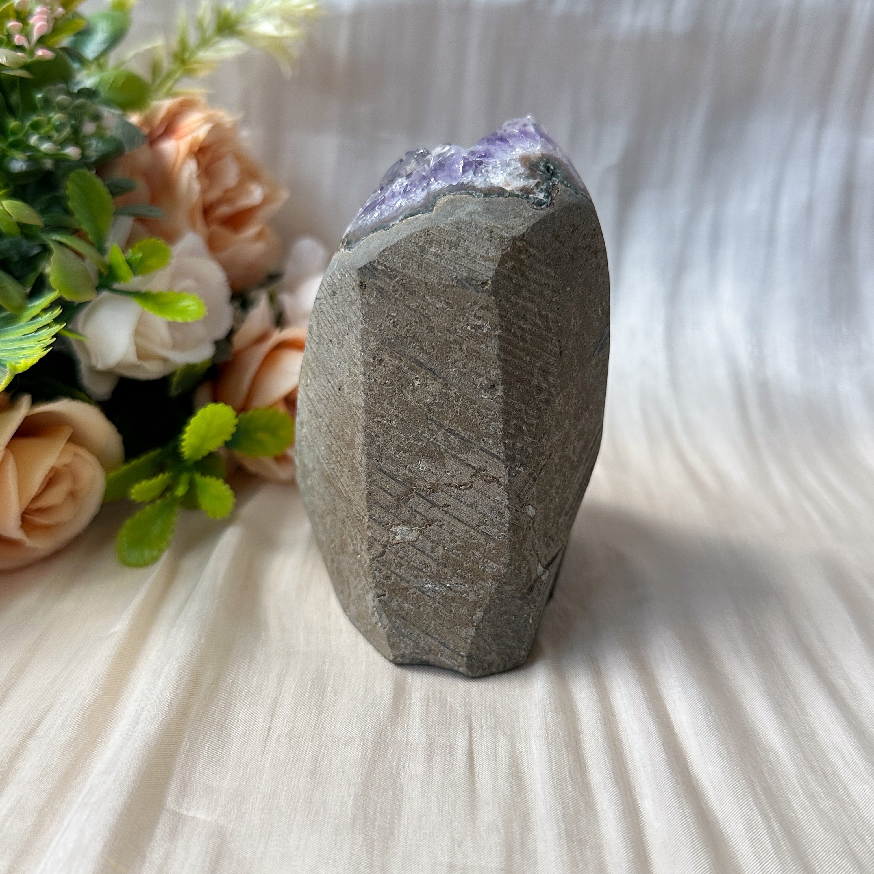 Amethyst Geode - 91.5mm