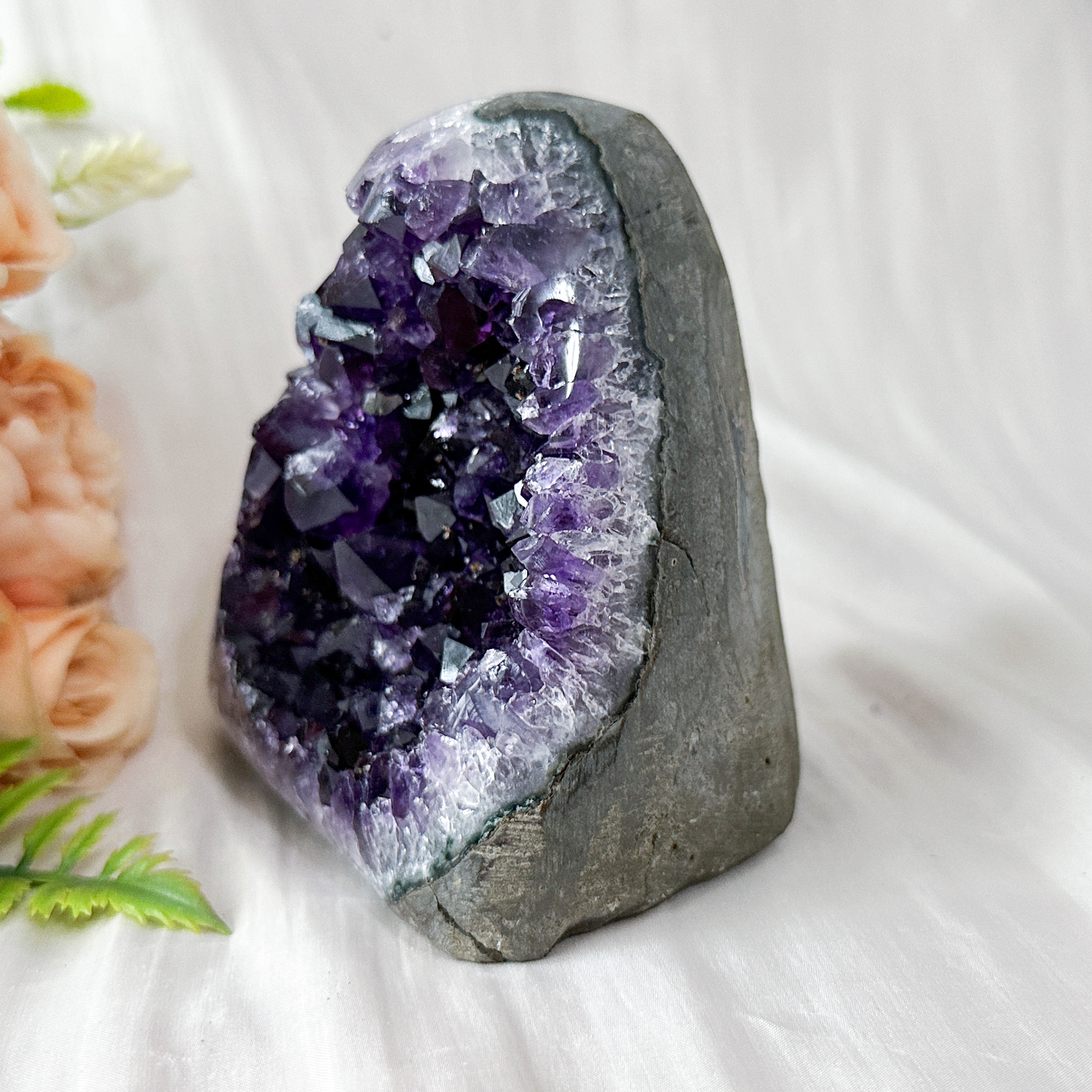 Amethyst Geode - 98mm