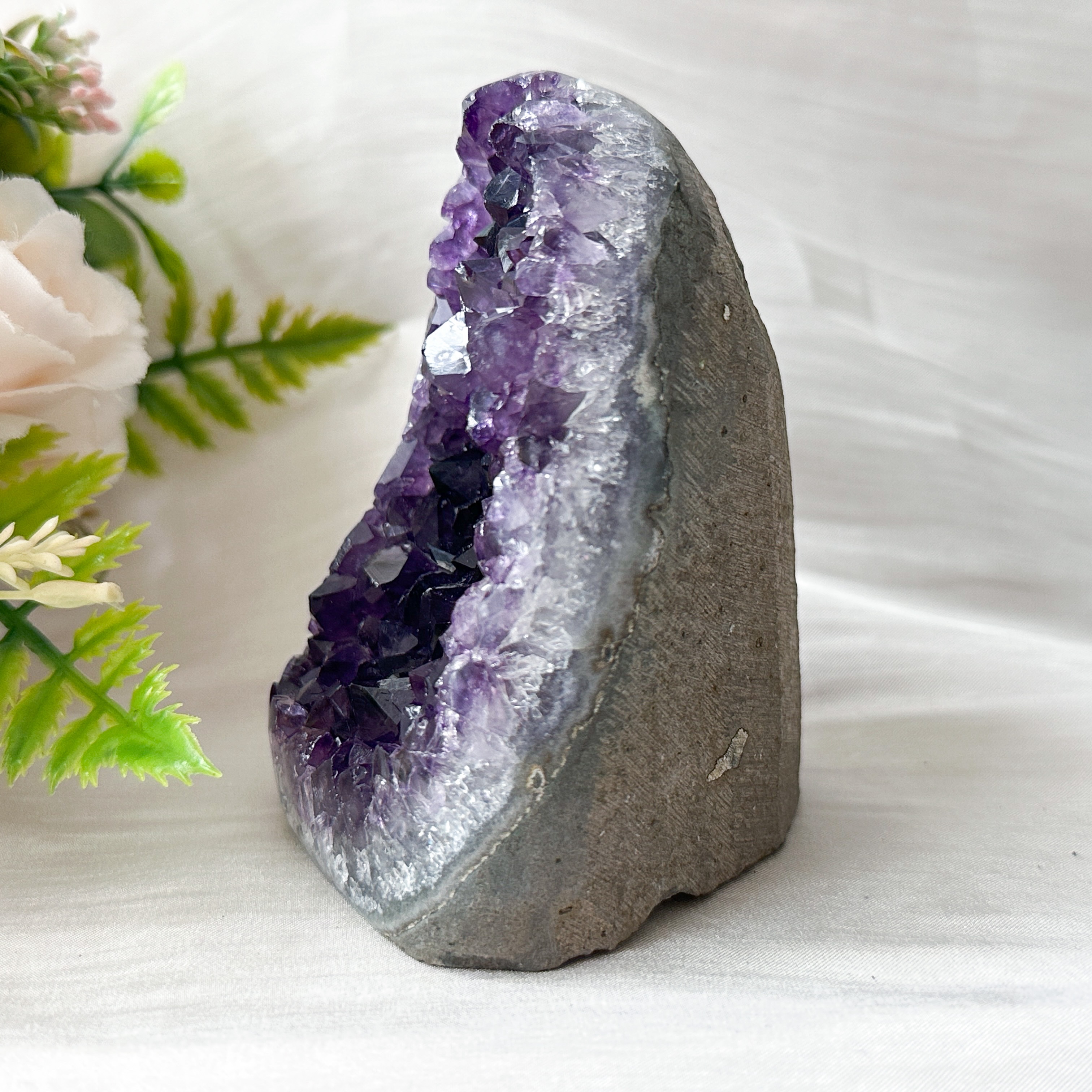 Amethyst Geode - 88mm