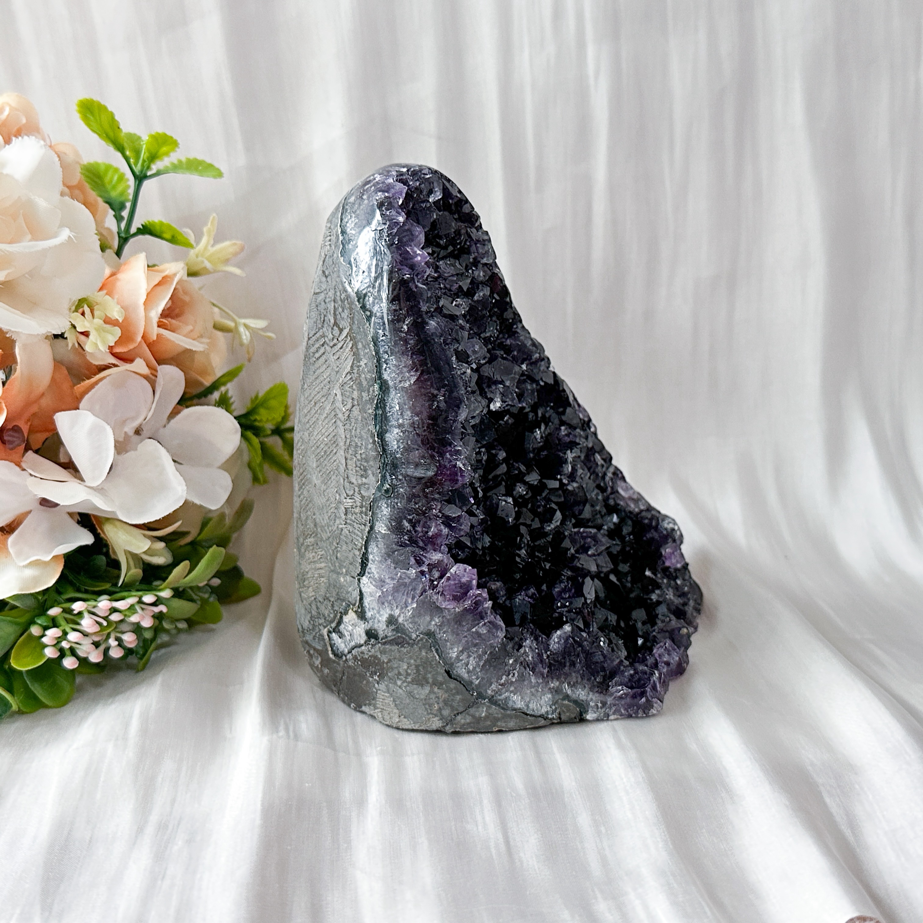 Amethyst Geode - 120mm