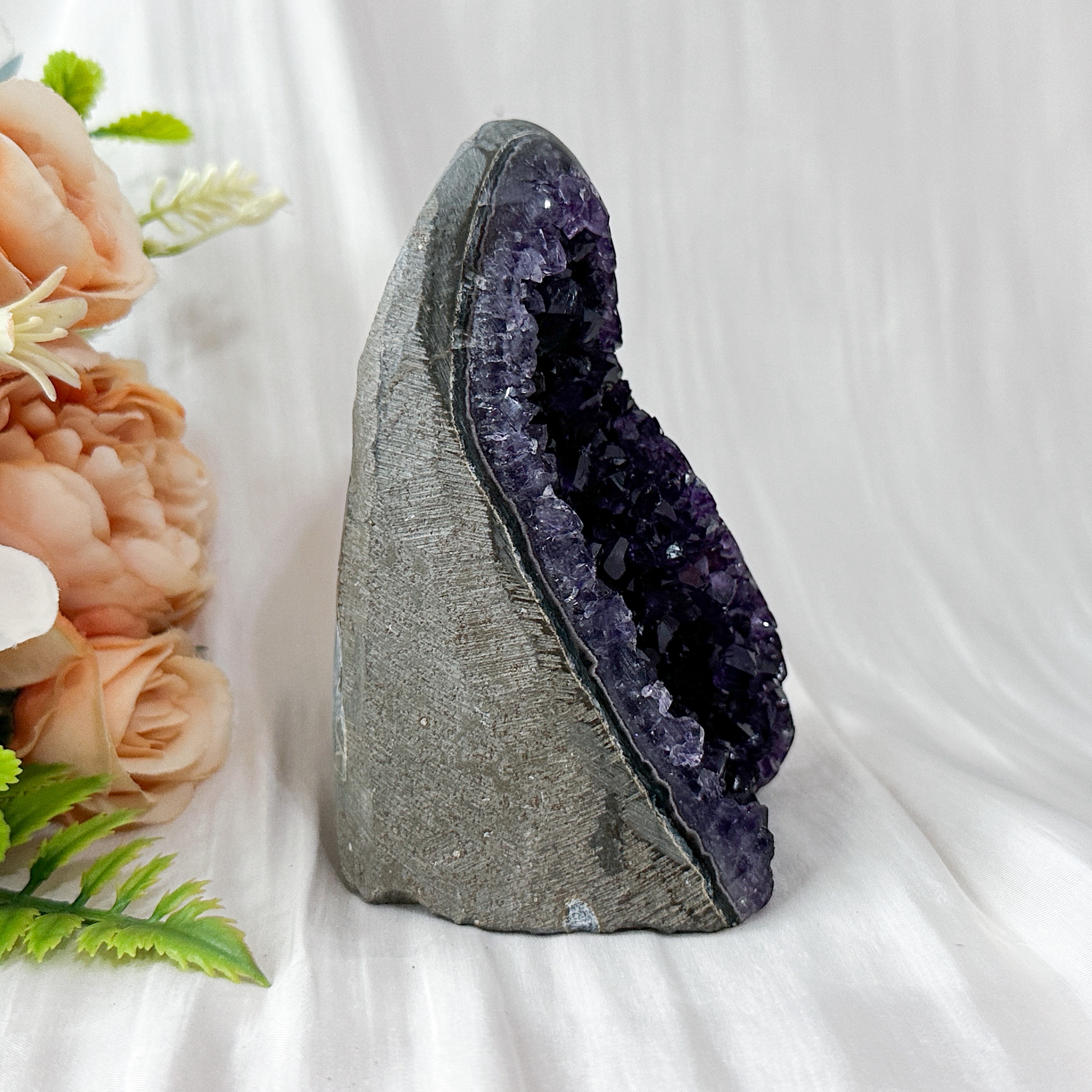 Amethyst Geode - 105mm