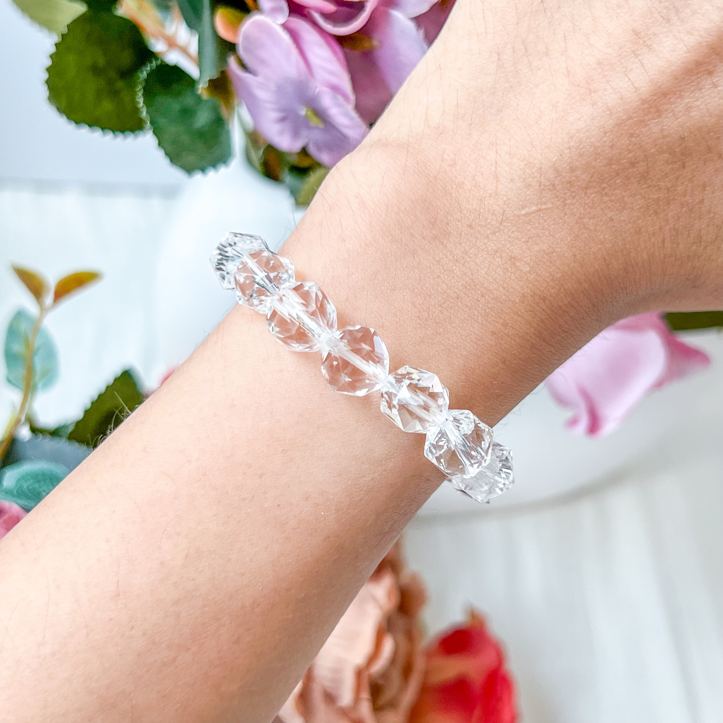 Clear Quartz 9-10mm Diamond Cut Bracelet