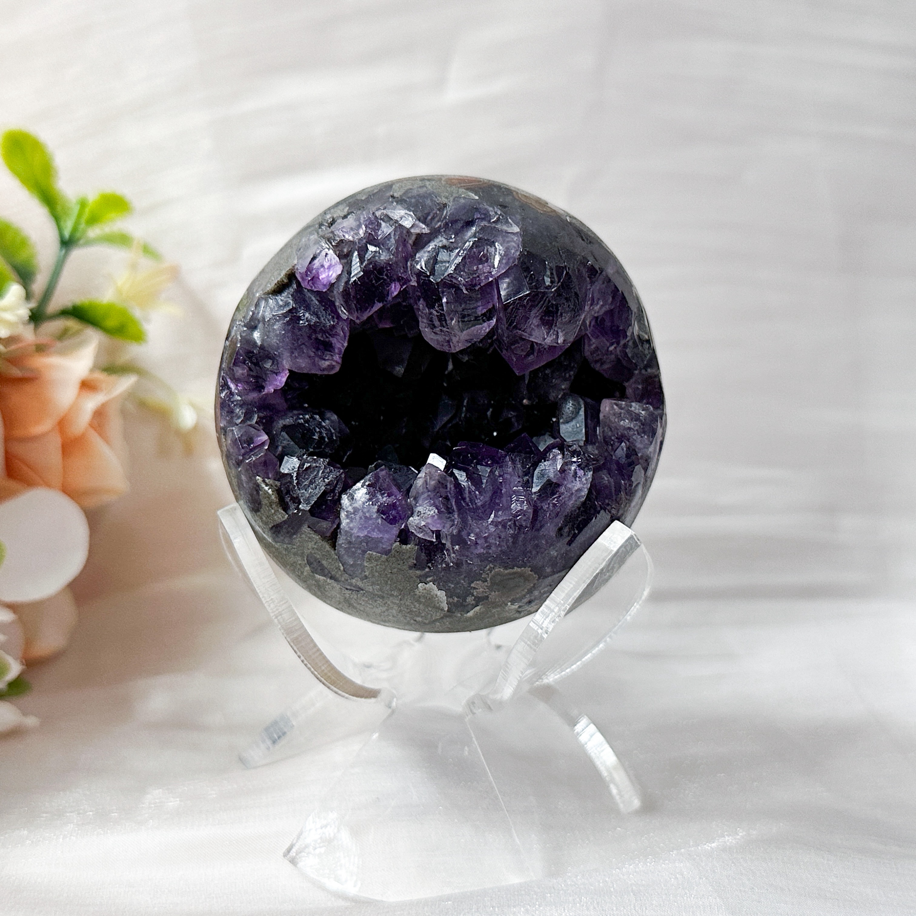 Amethyst Raw Sphere w Sphere Stand