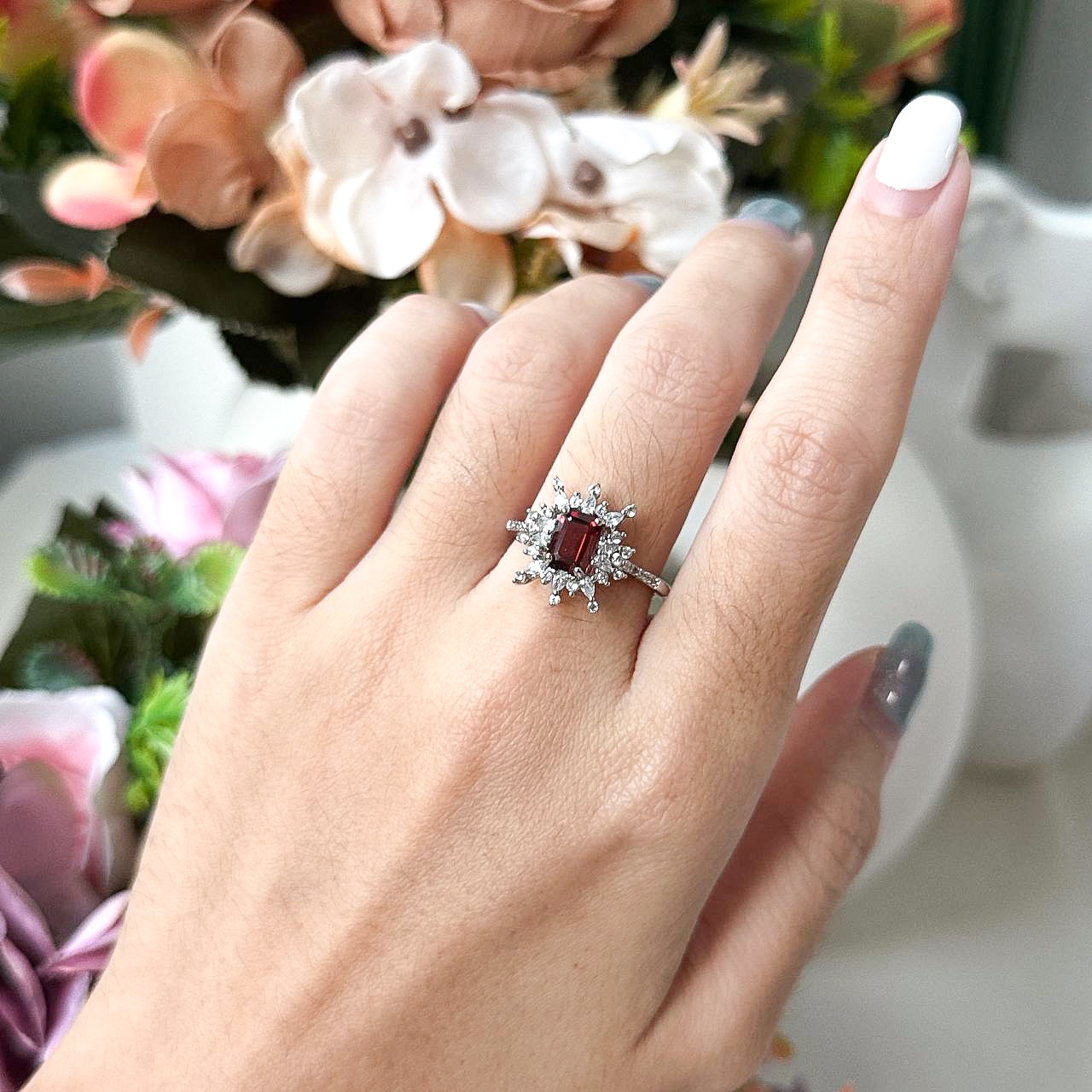 Garnet Ring - S925