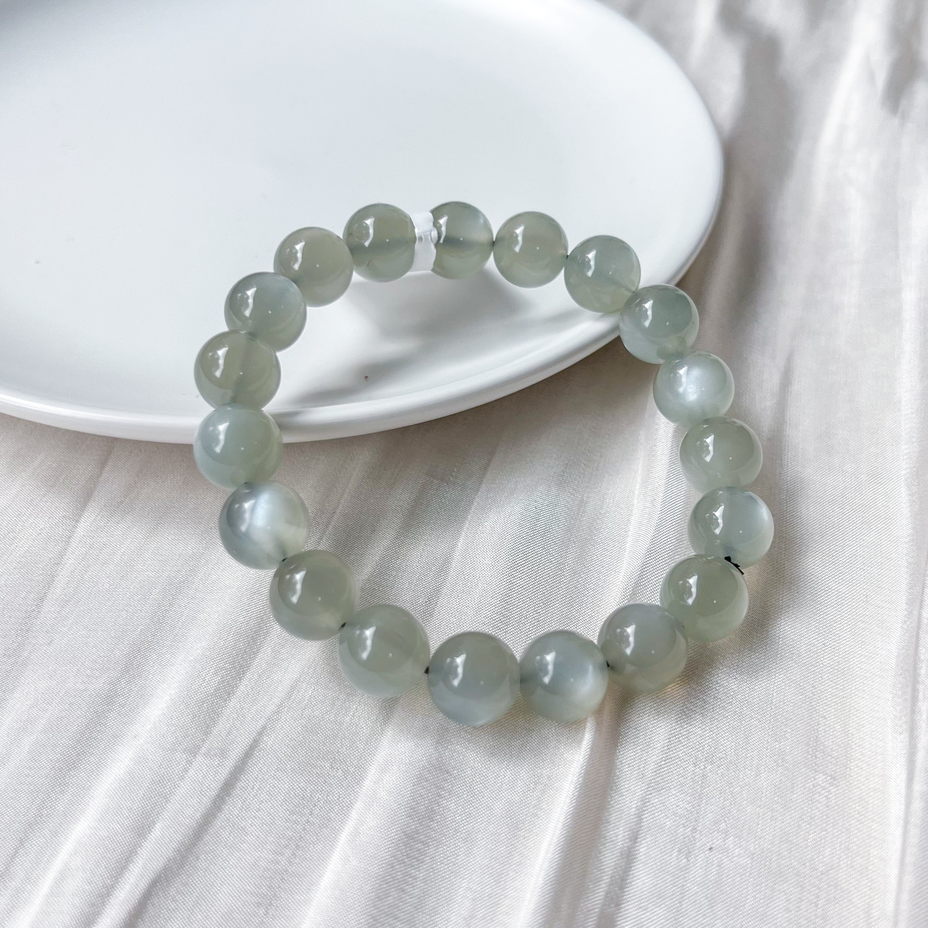 Grey Moonstone 10-11mm AAA Bracelet