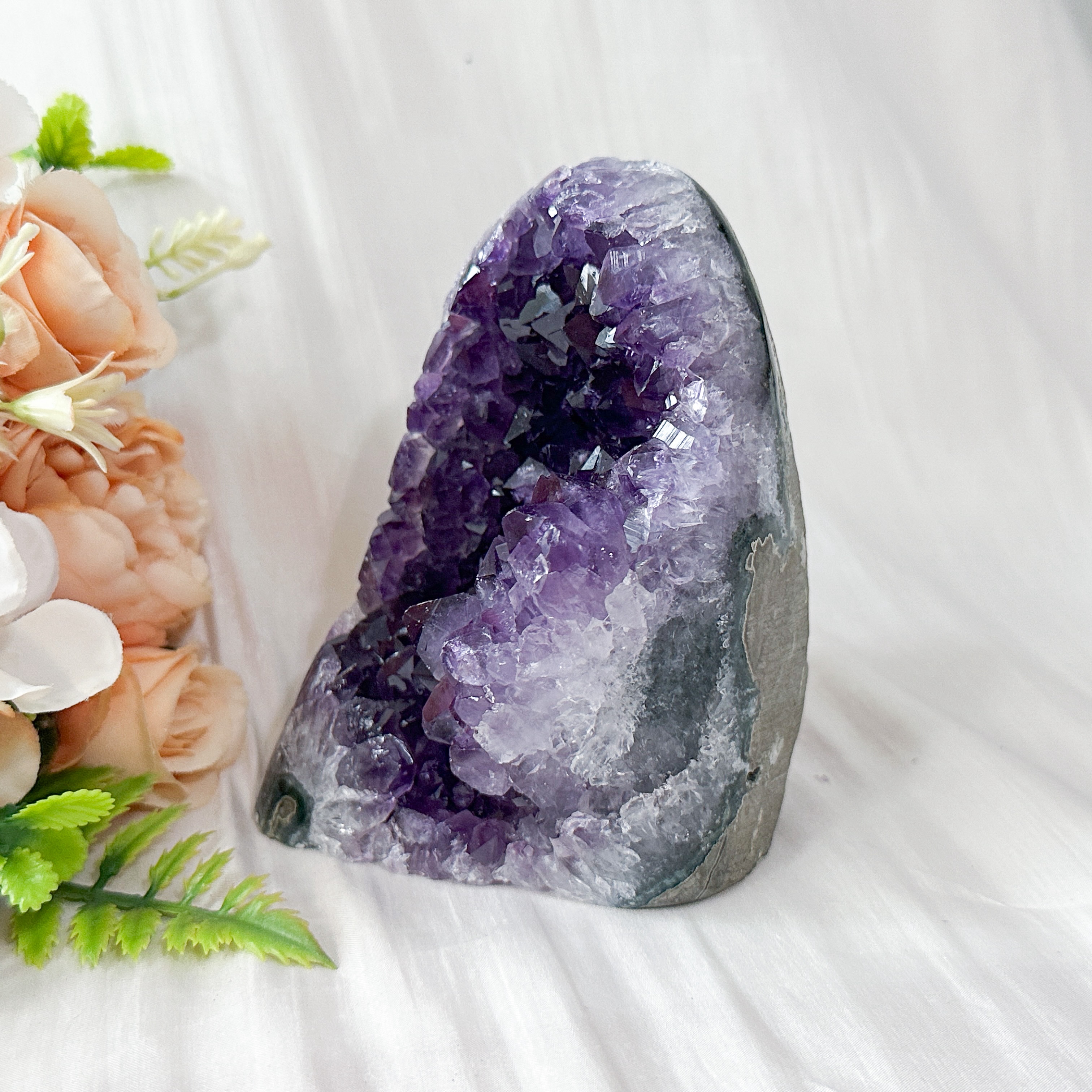 Amethyst Geode - 105mm