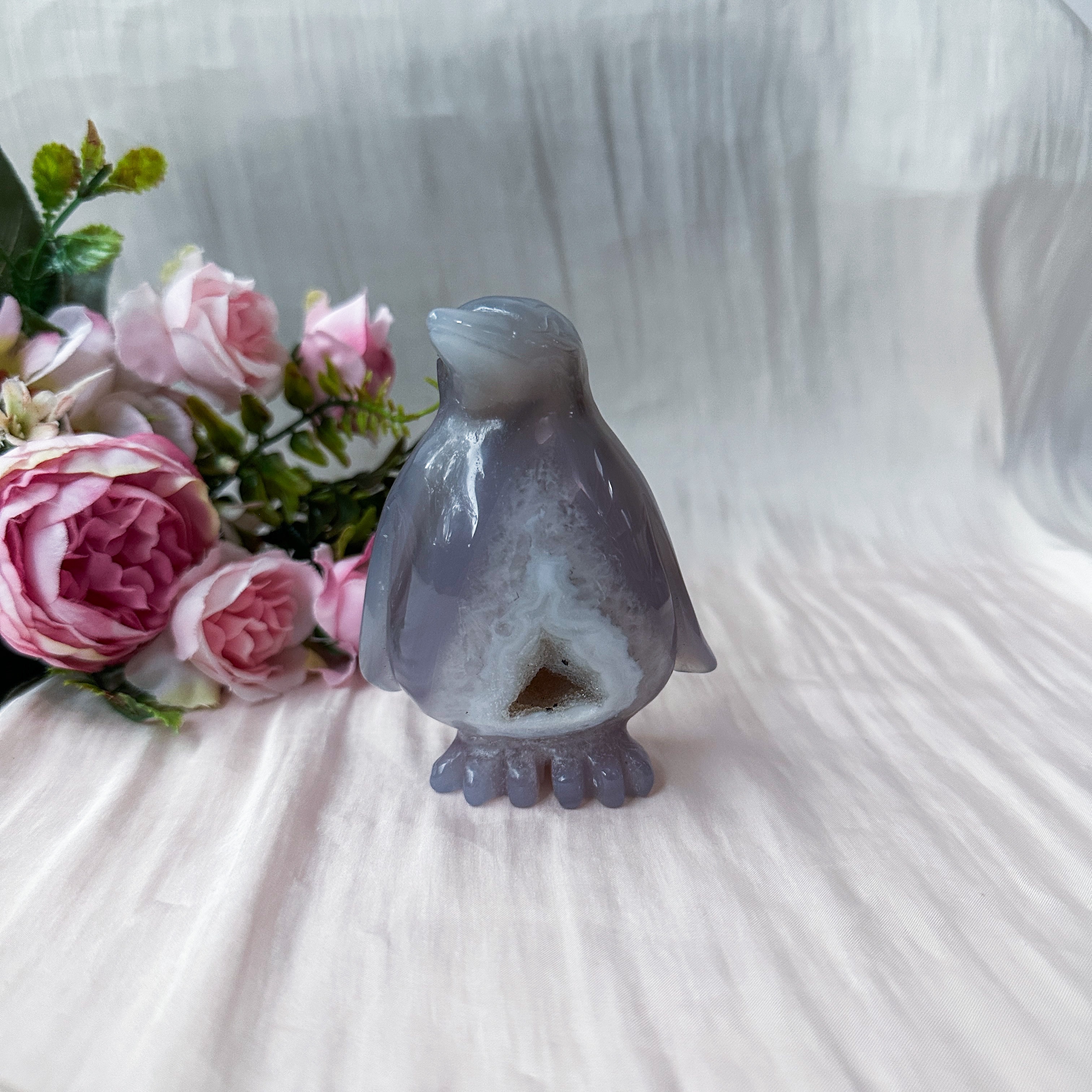 Druzy Agate Penguin (68.9mm)