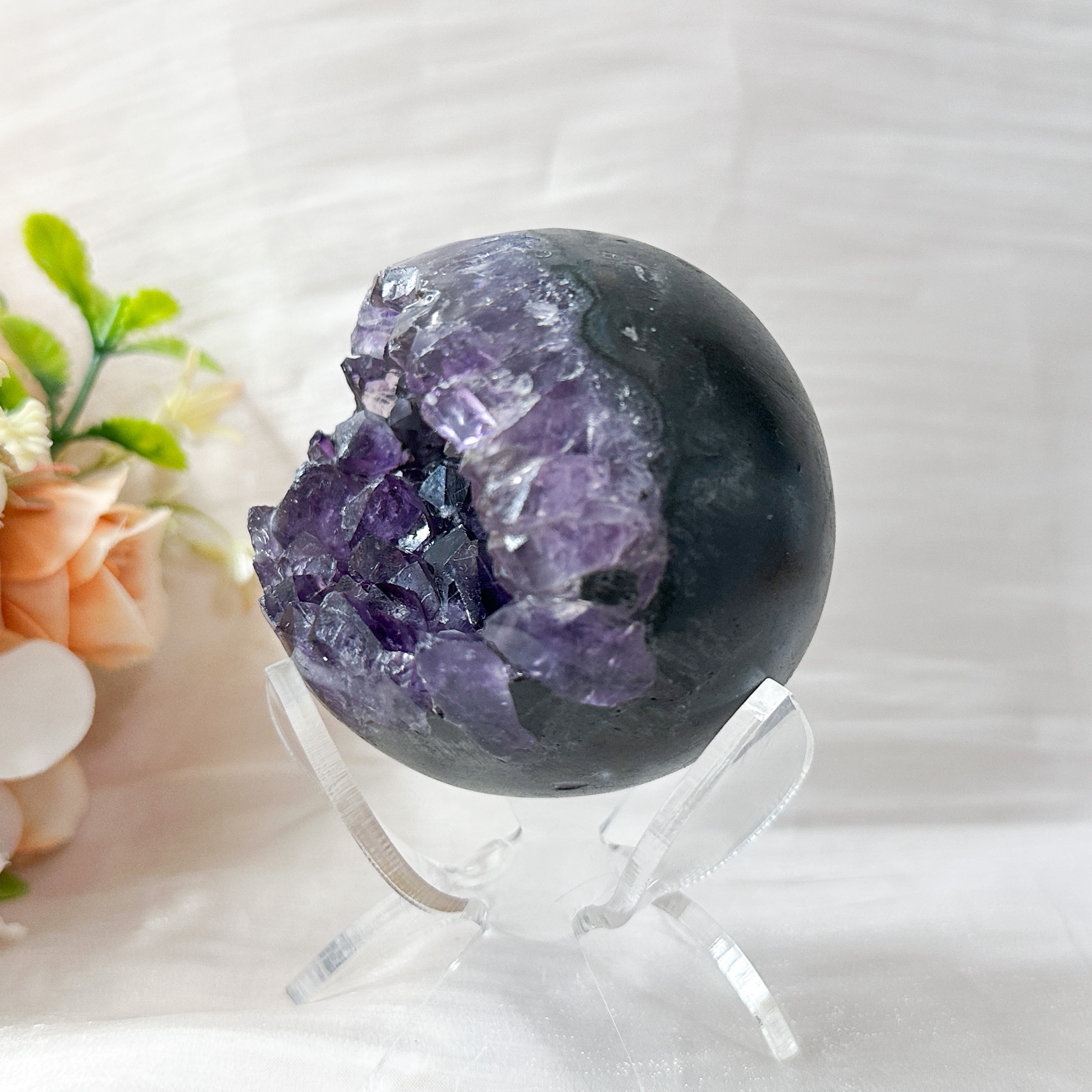 Amethyst Raw Sphere w Sphere Stand
