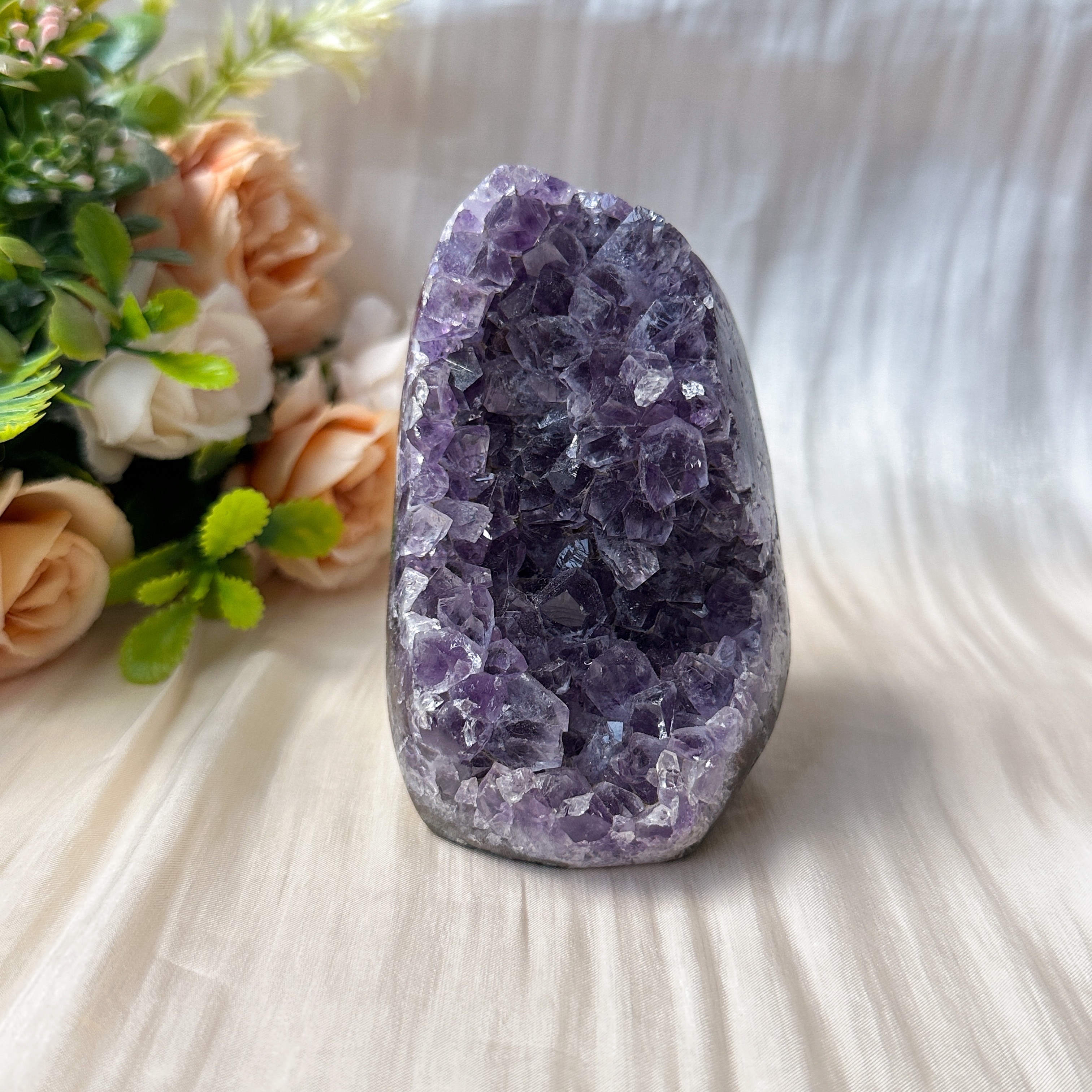Amethyst Geode - 91.5mm