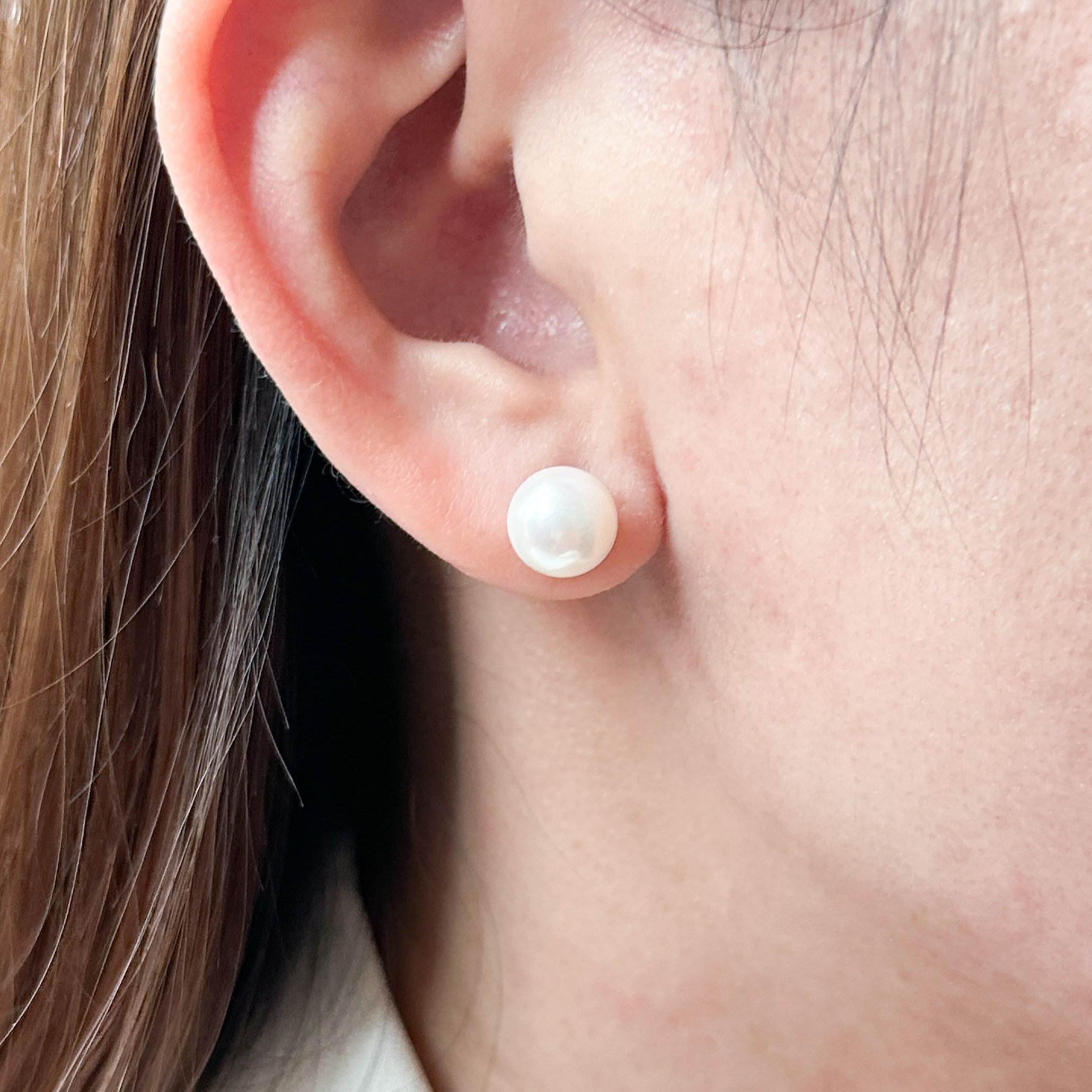 Edison Pearls 18K Gold Earring Studs