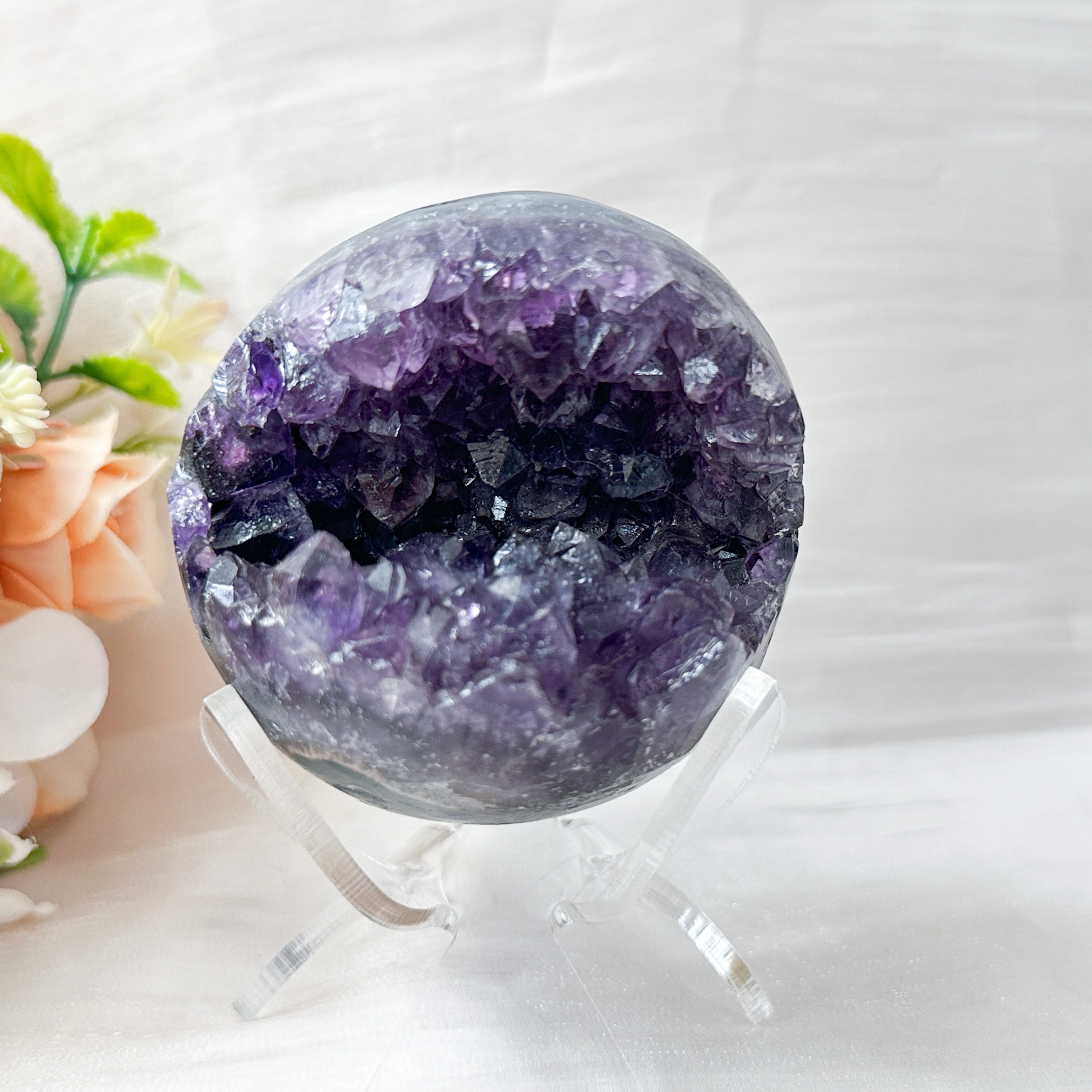 Amethyst Raw Sphere w Sphere Stand