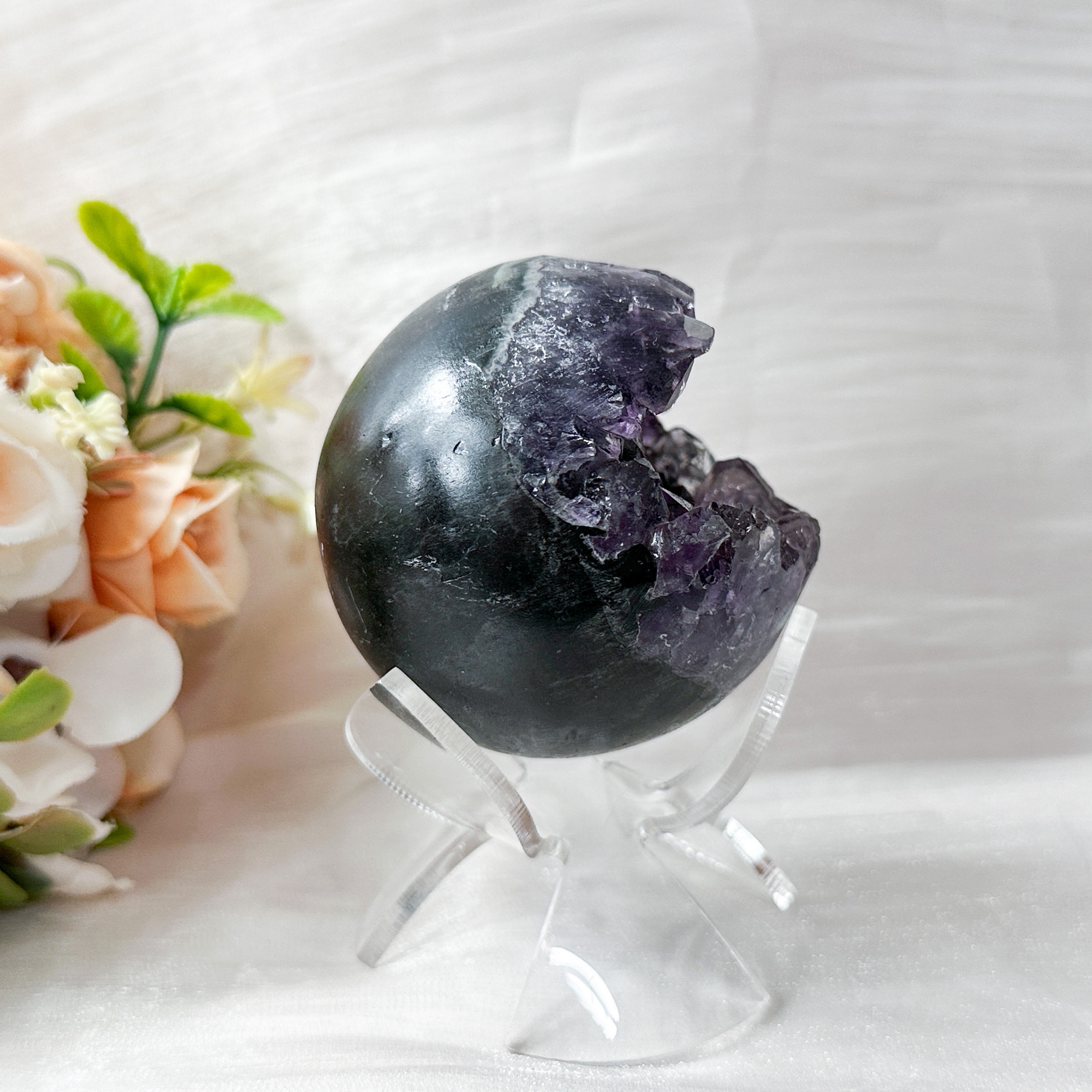 Amethyst Raw Sphere w Sphere Stand