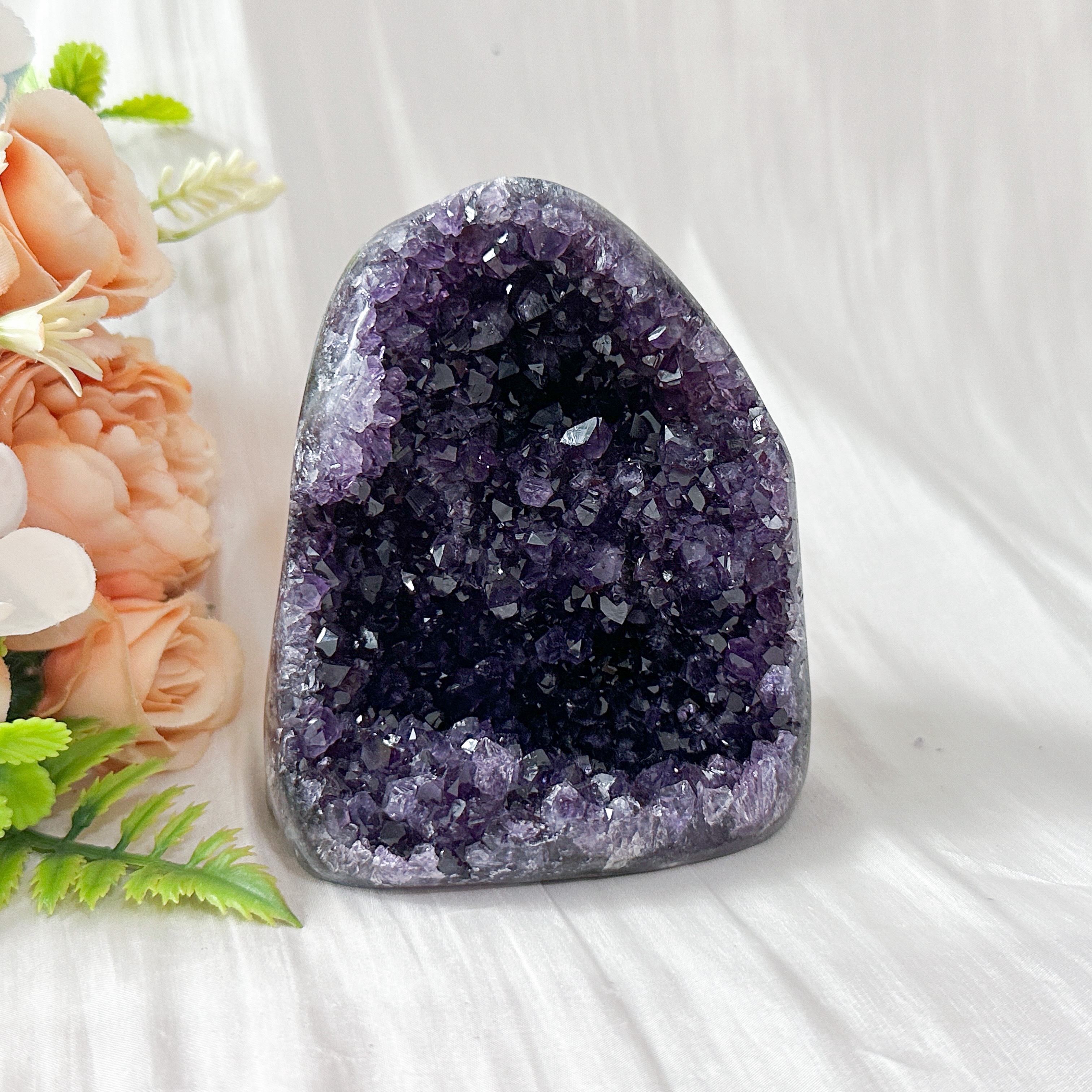 Amethyst Geode - 98mm