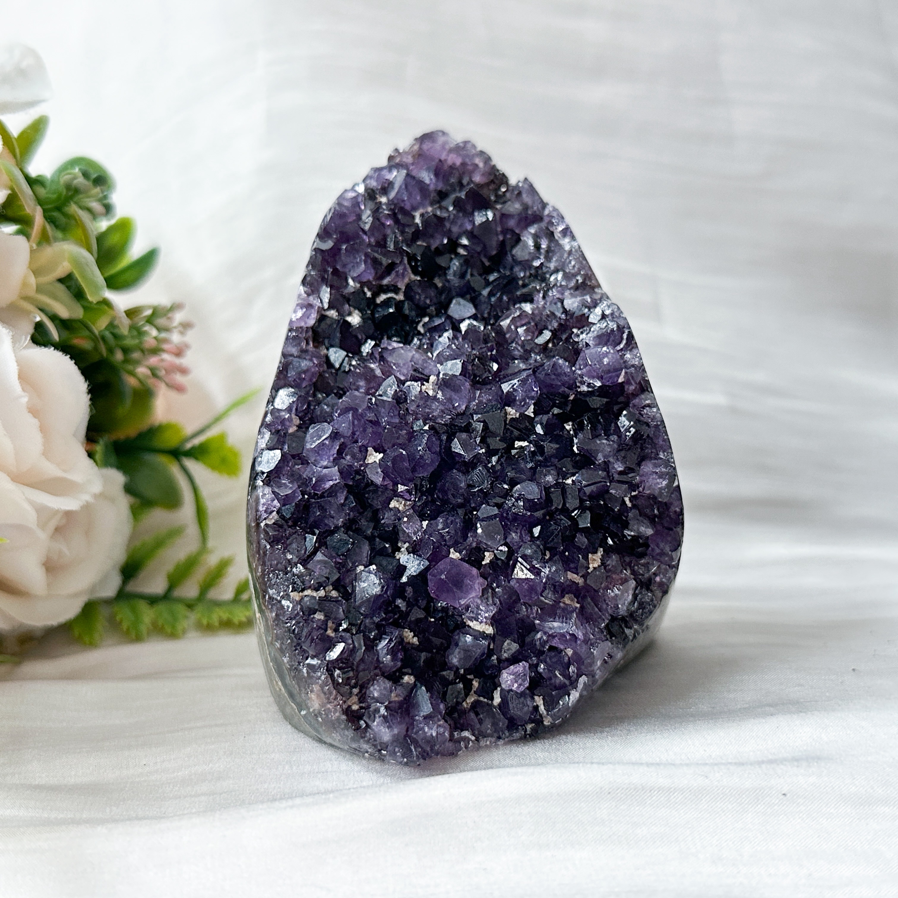 Amethyst Geode - 87mm
