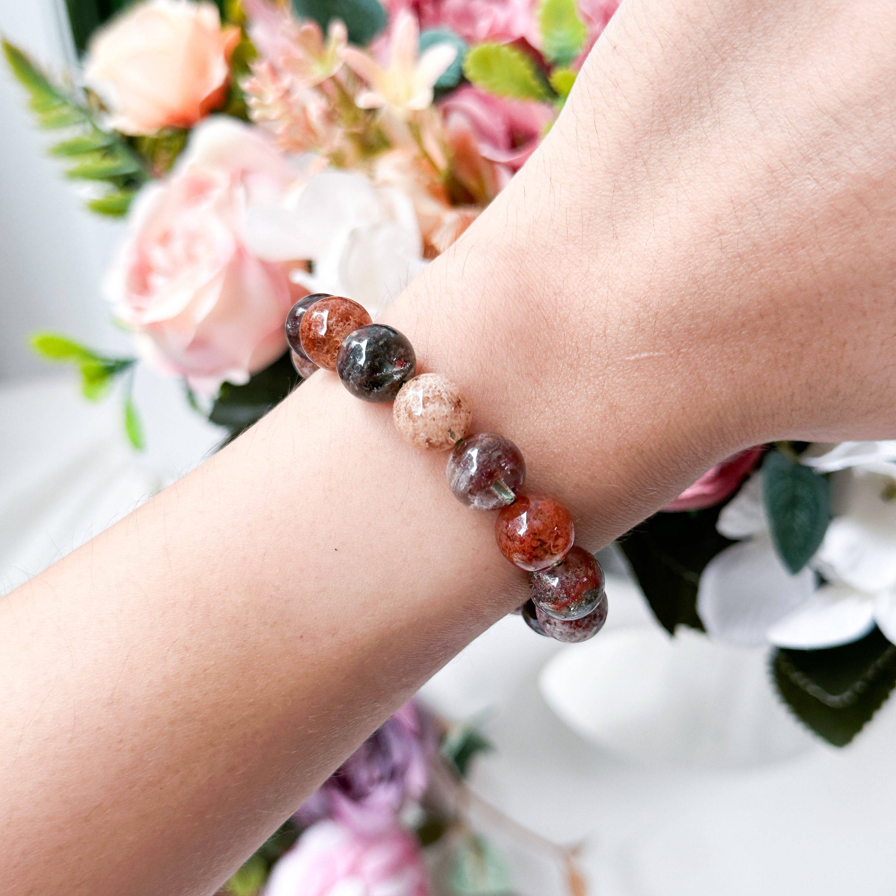 Multi-Colour Phantom Quartz 9-10mm Bracelet