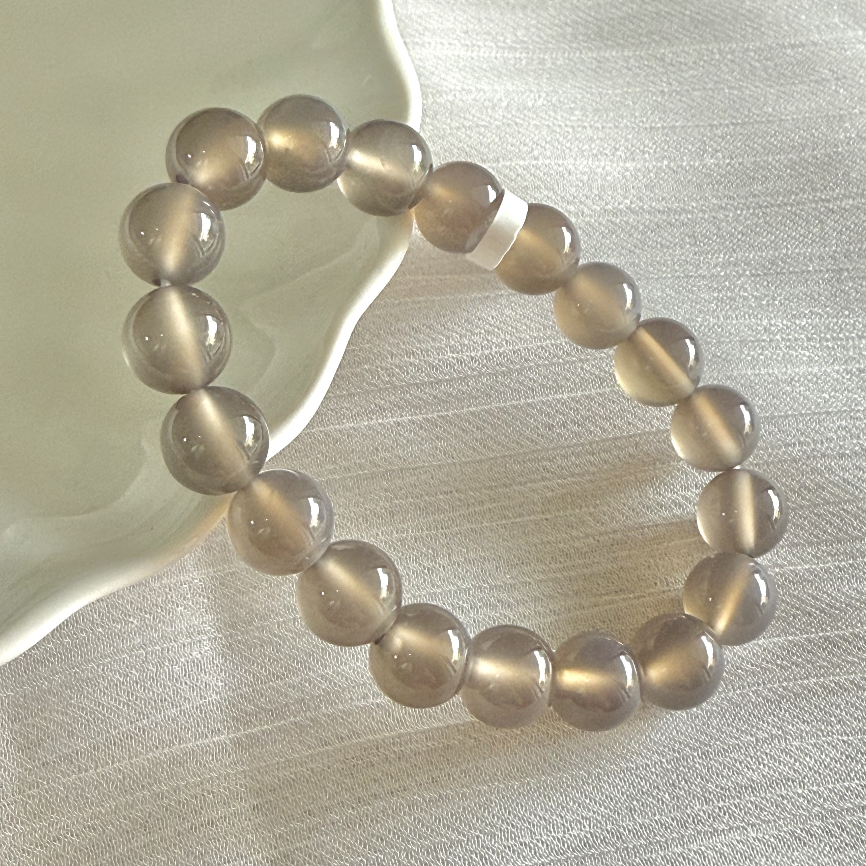 Grey Chalcedony 10mm Bracelet