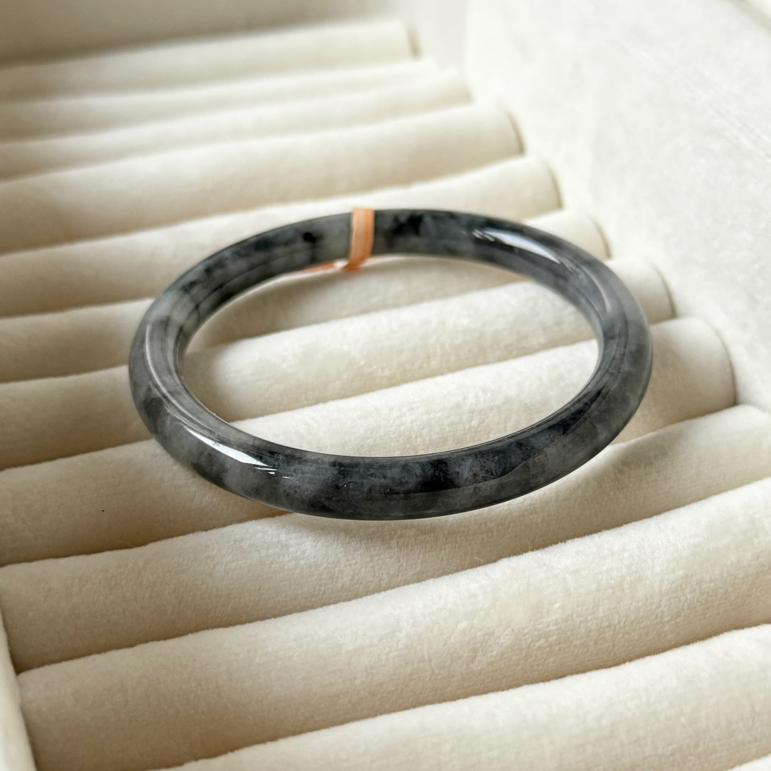 Grade A Ash Grey Jade Yuan Tiao Bangle - S56/29g