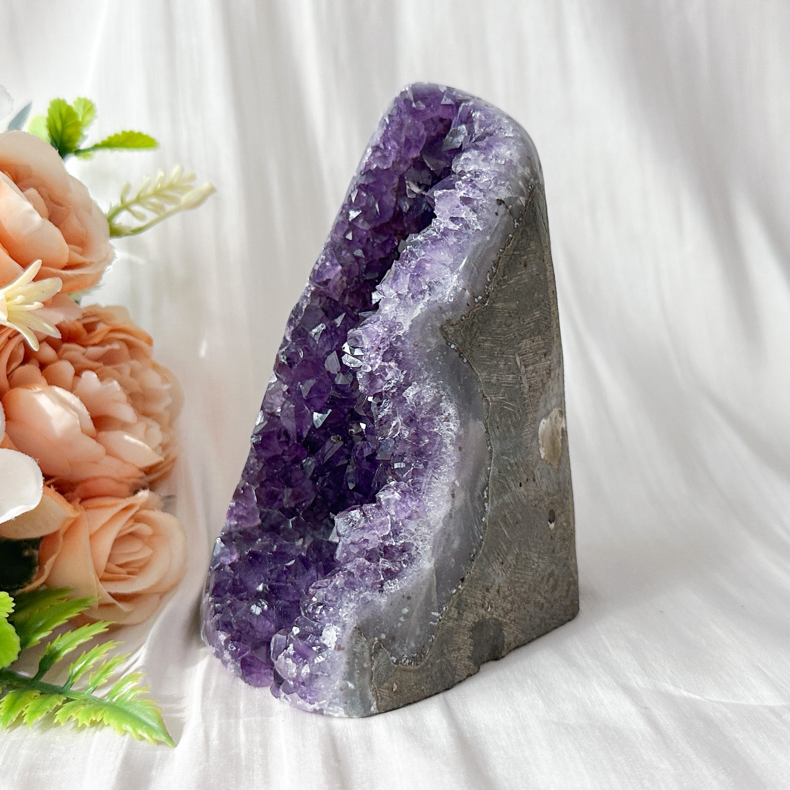 Amethyst Geode - 116mm