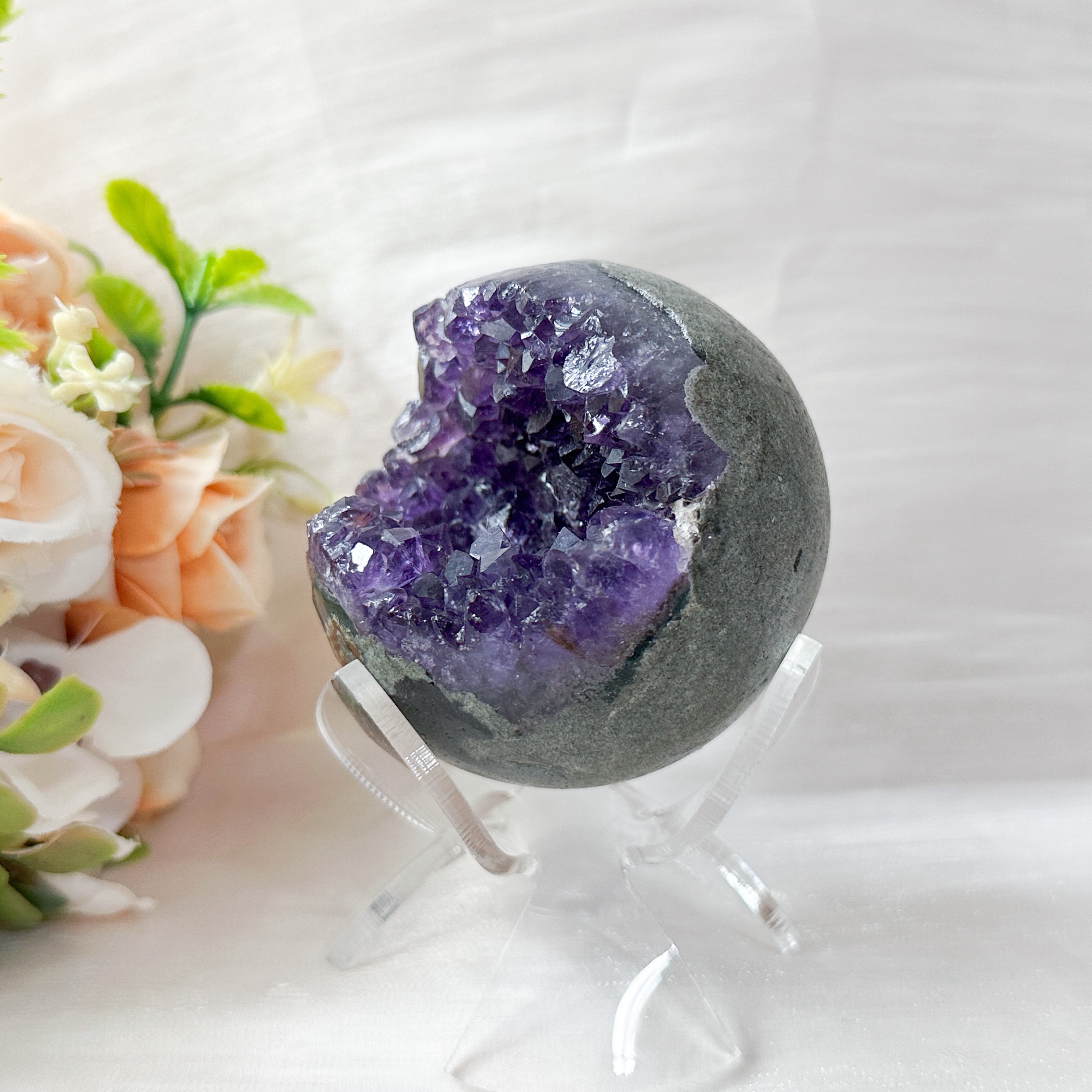 Amethyst Raw Sphere w Sphere Stand