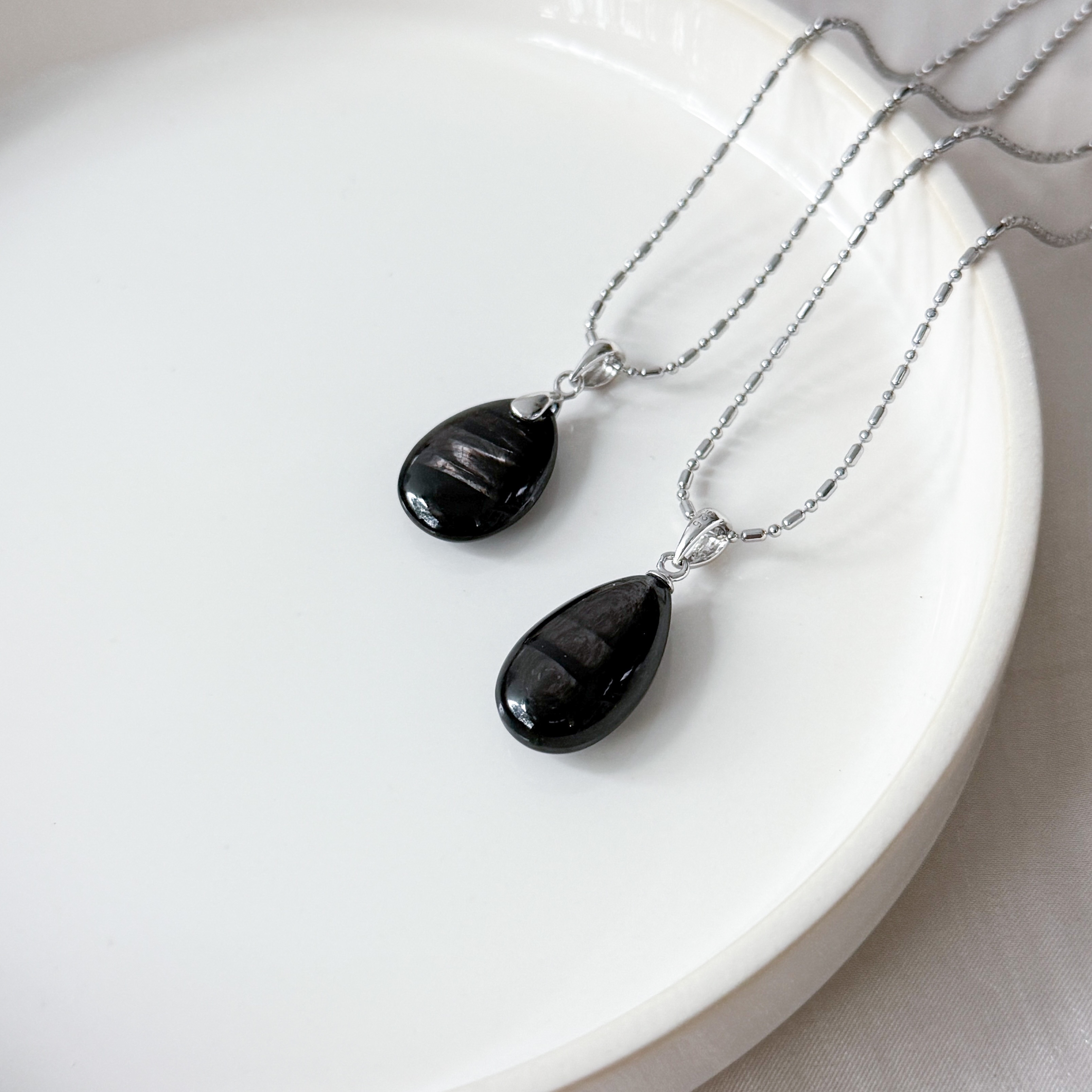 Hypersthene Pear Pendant