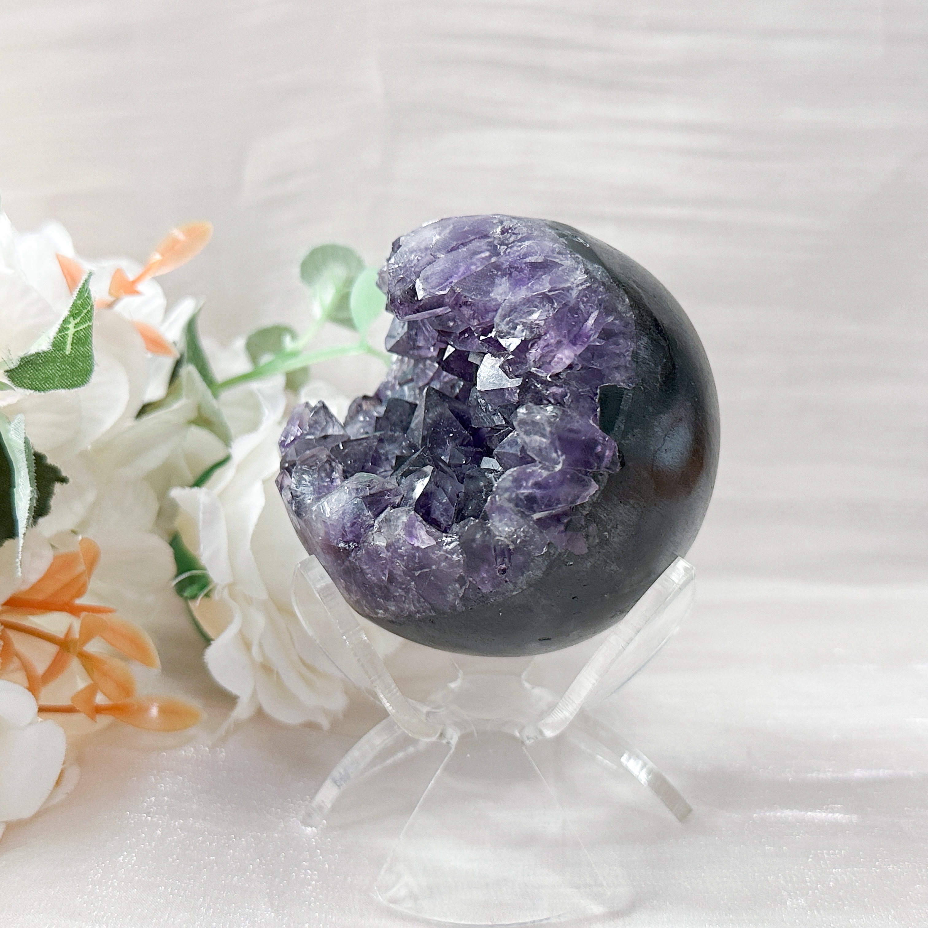 Amethyst Raw Sphere w Sphere Stand