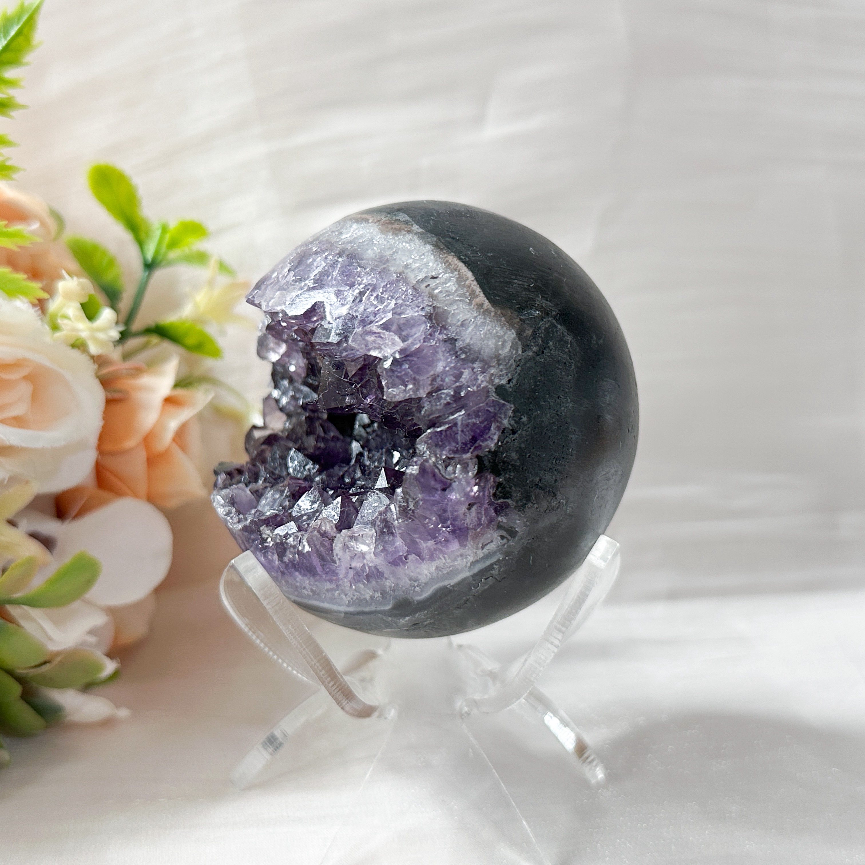 Amethyst Raw Sphere w Sphere Stand