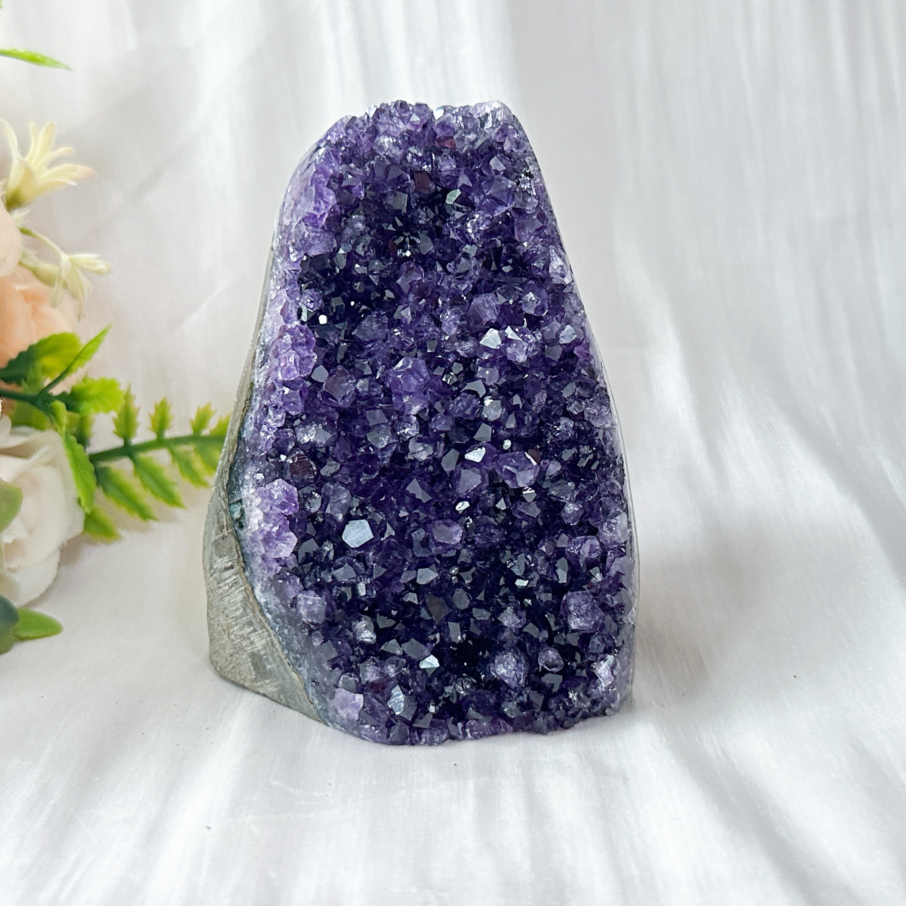 Amethyst Geode - 91mm