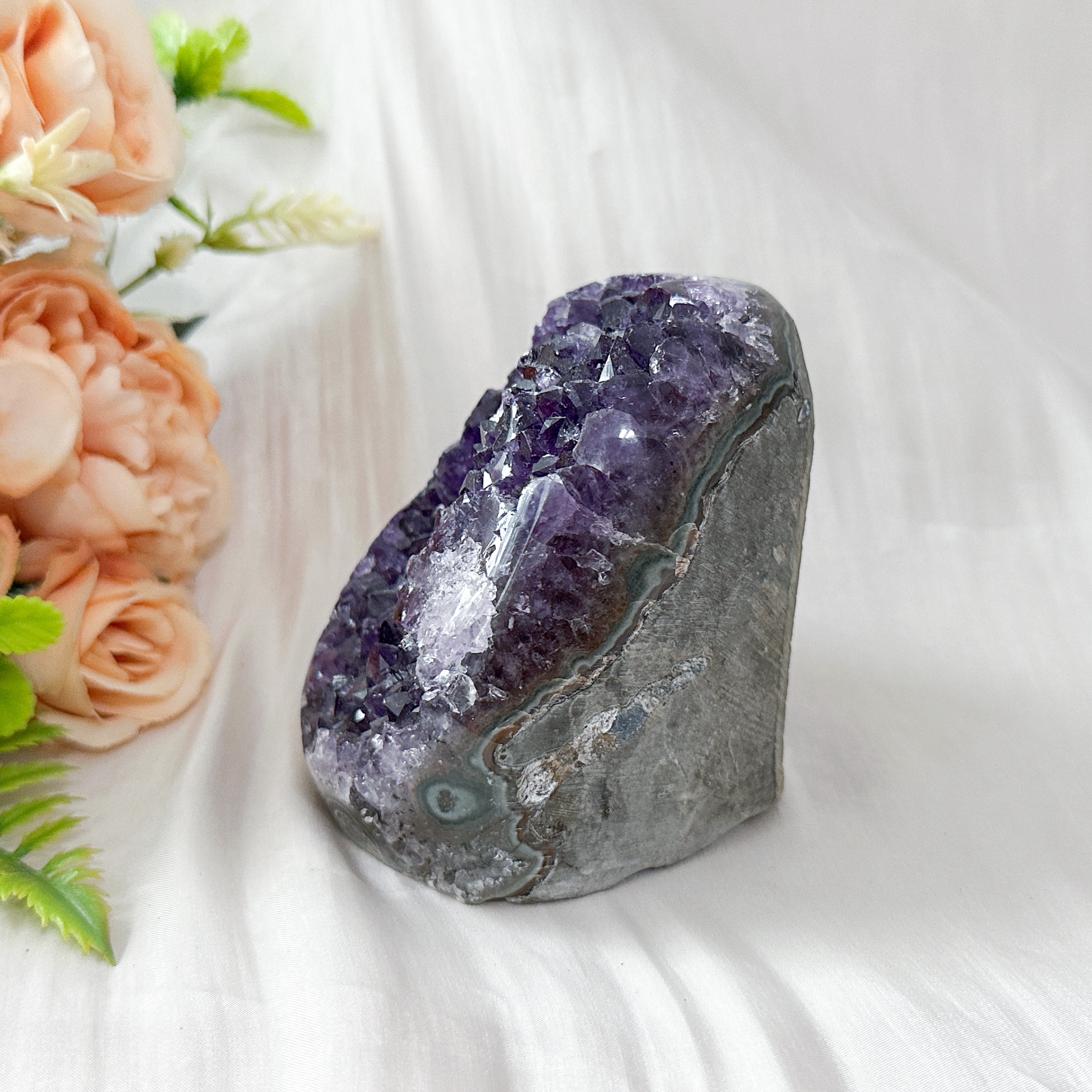Amethyst Geode - 77mm