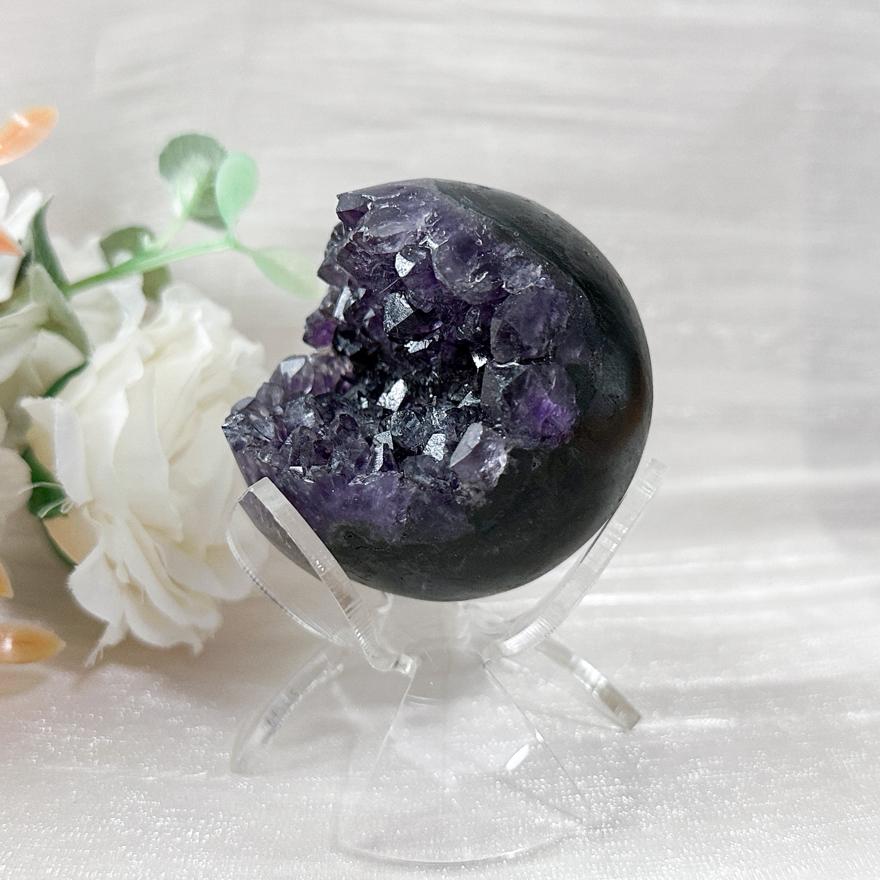 Amethyst Raw Sphere w Sphere Stand