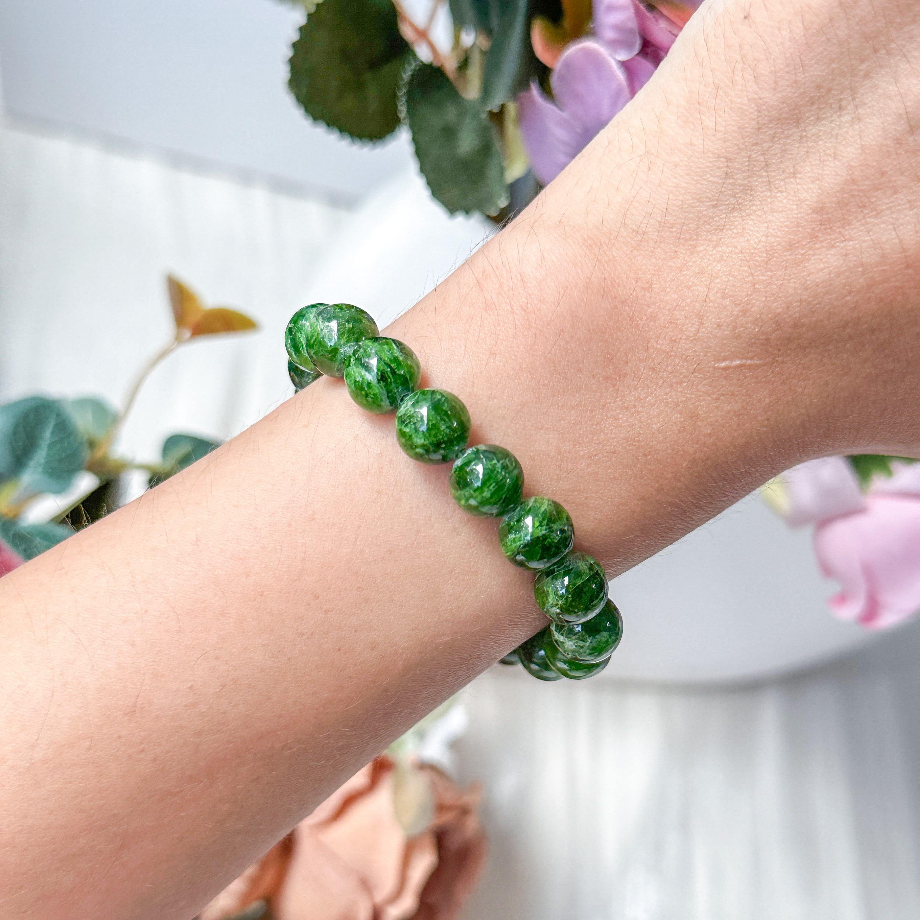 Chrome Dioptase 8-9mm AAA Bracelet