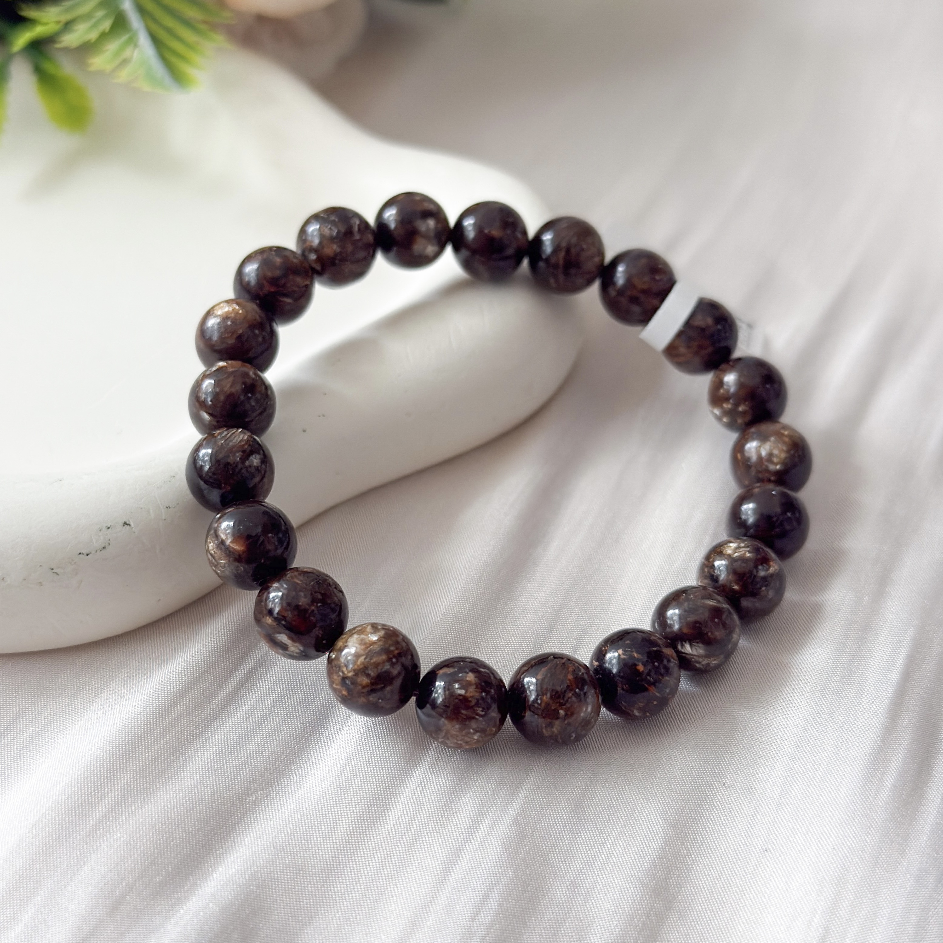 Brown Mica 9+mm AAA+ Bracelet