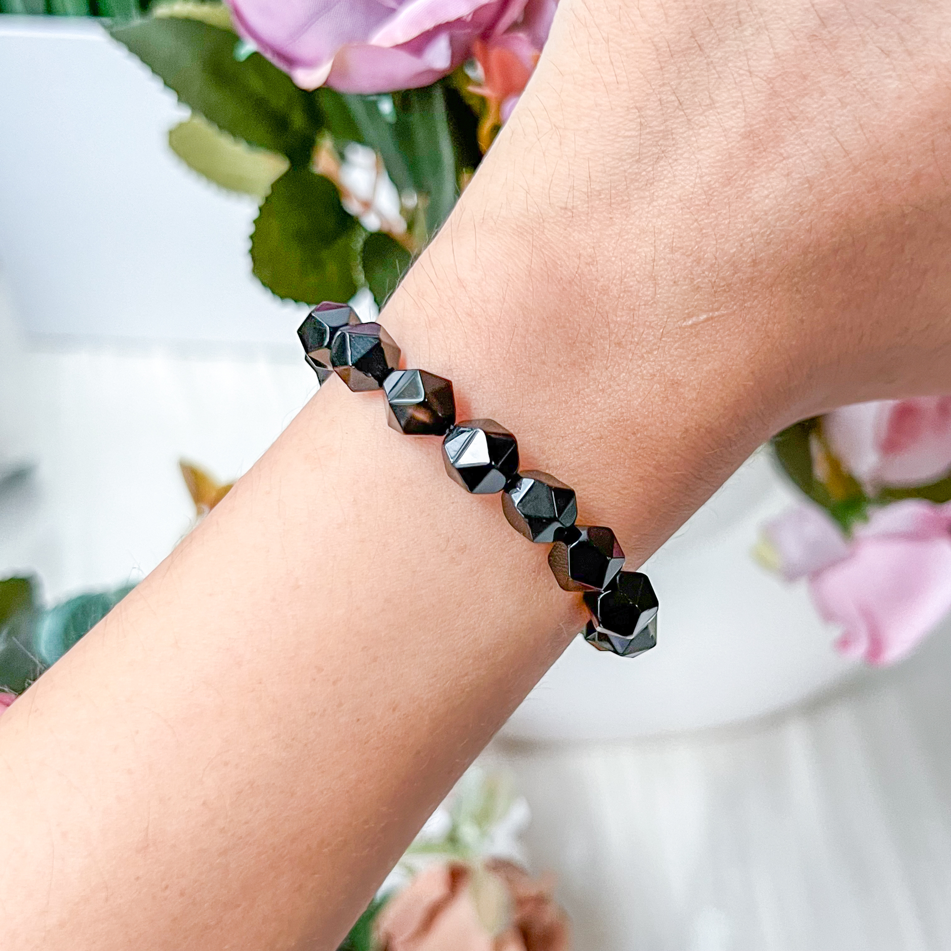 Black Onyx Diamond Cut 8mm Bracelet