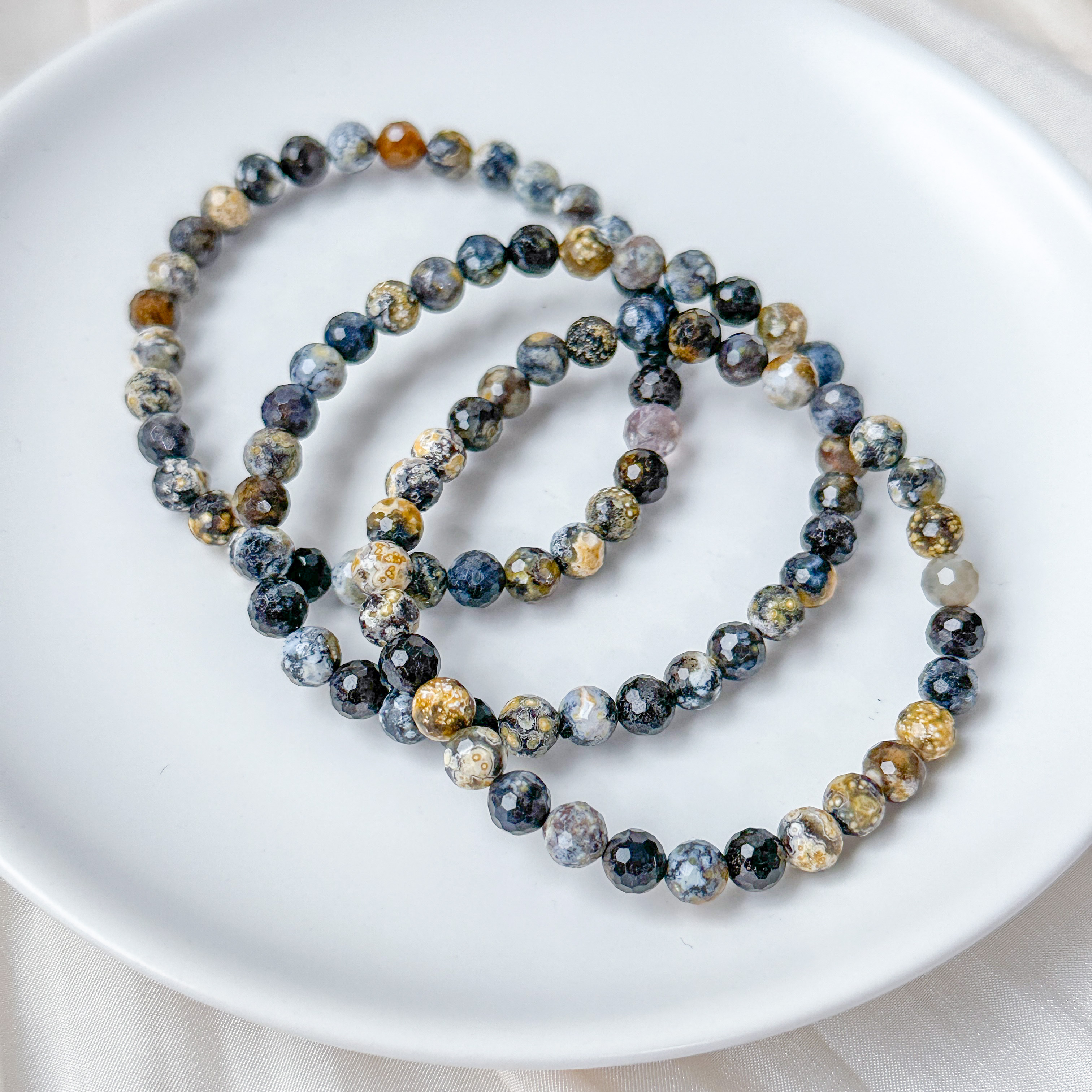 Moonwalk Ocean Jasper 6mm Cut Bracelet 