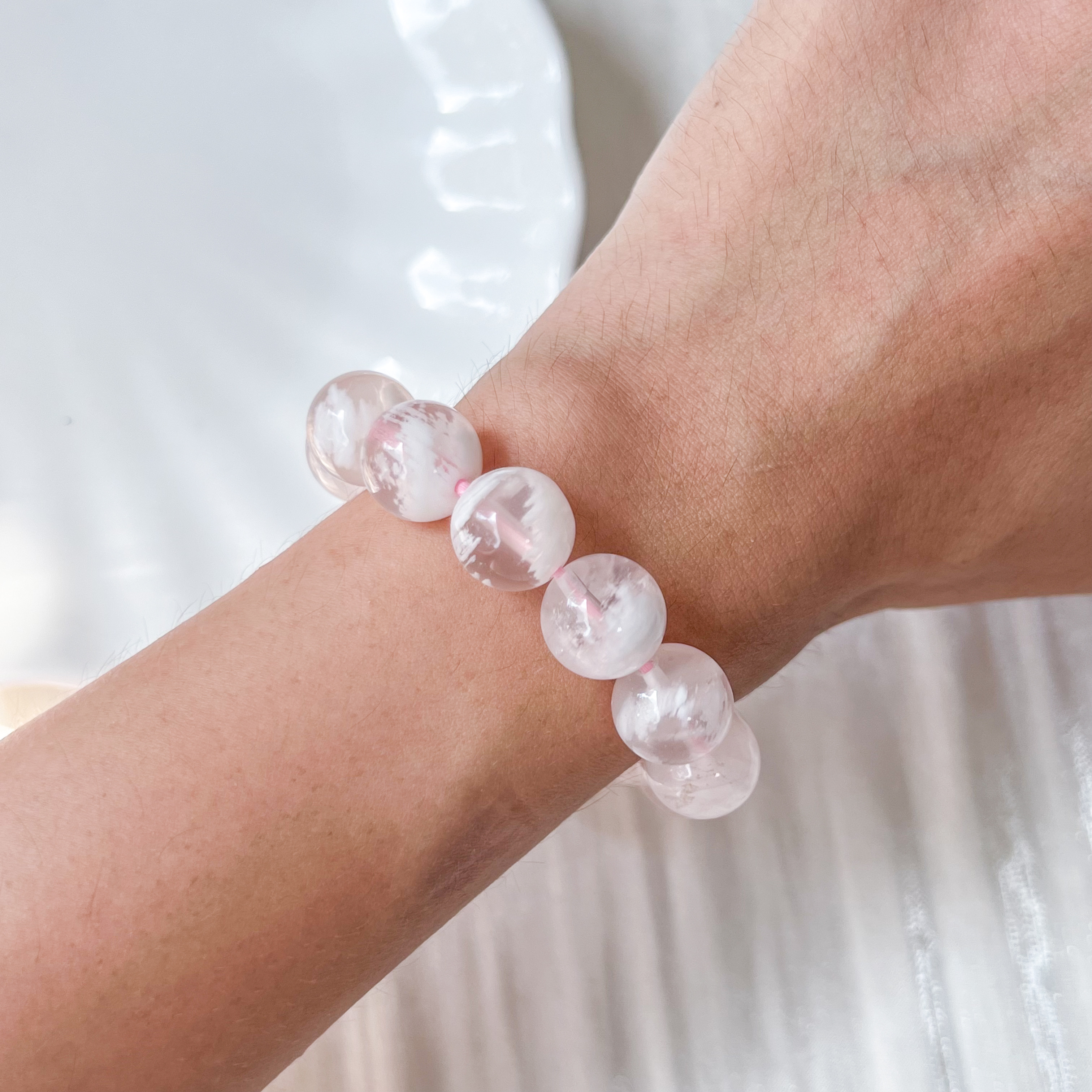 Snow Phantom 11-12mm Bracelet