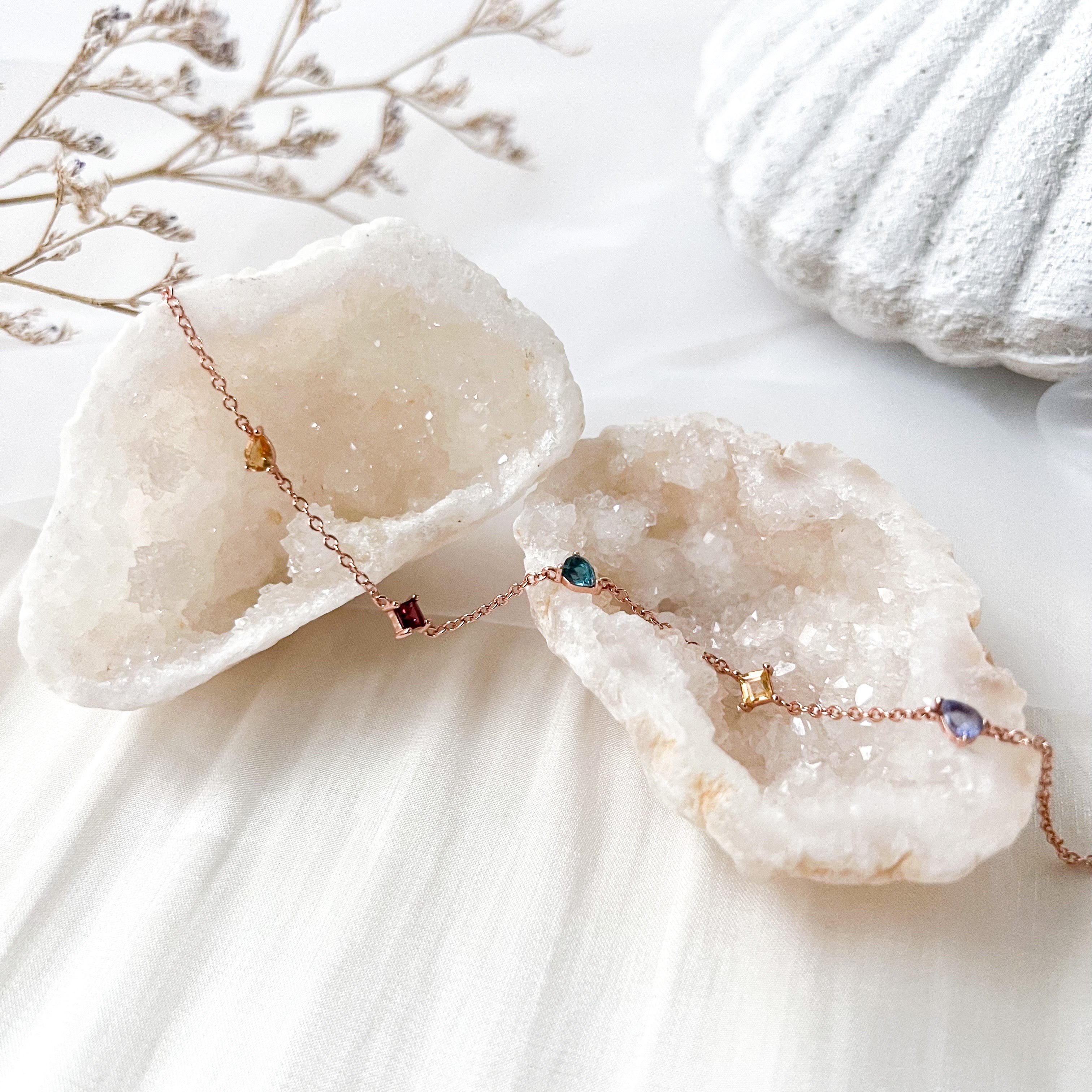 Jewel Dainty Bracelet